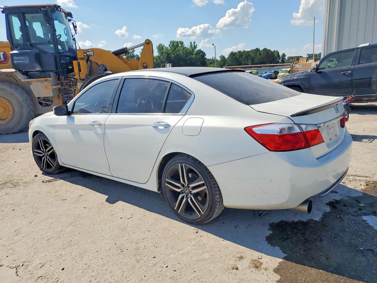 2015 Honda Accord Lx White vin: 1HGCR2F39FA088096