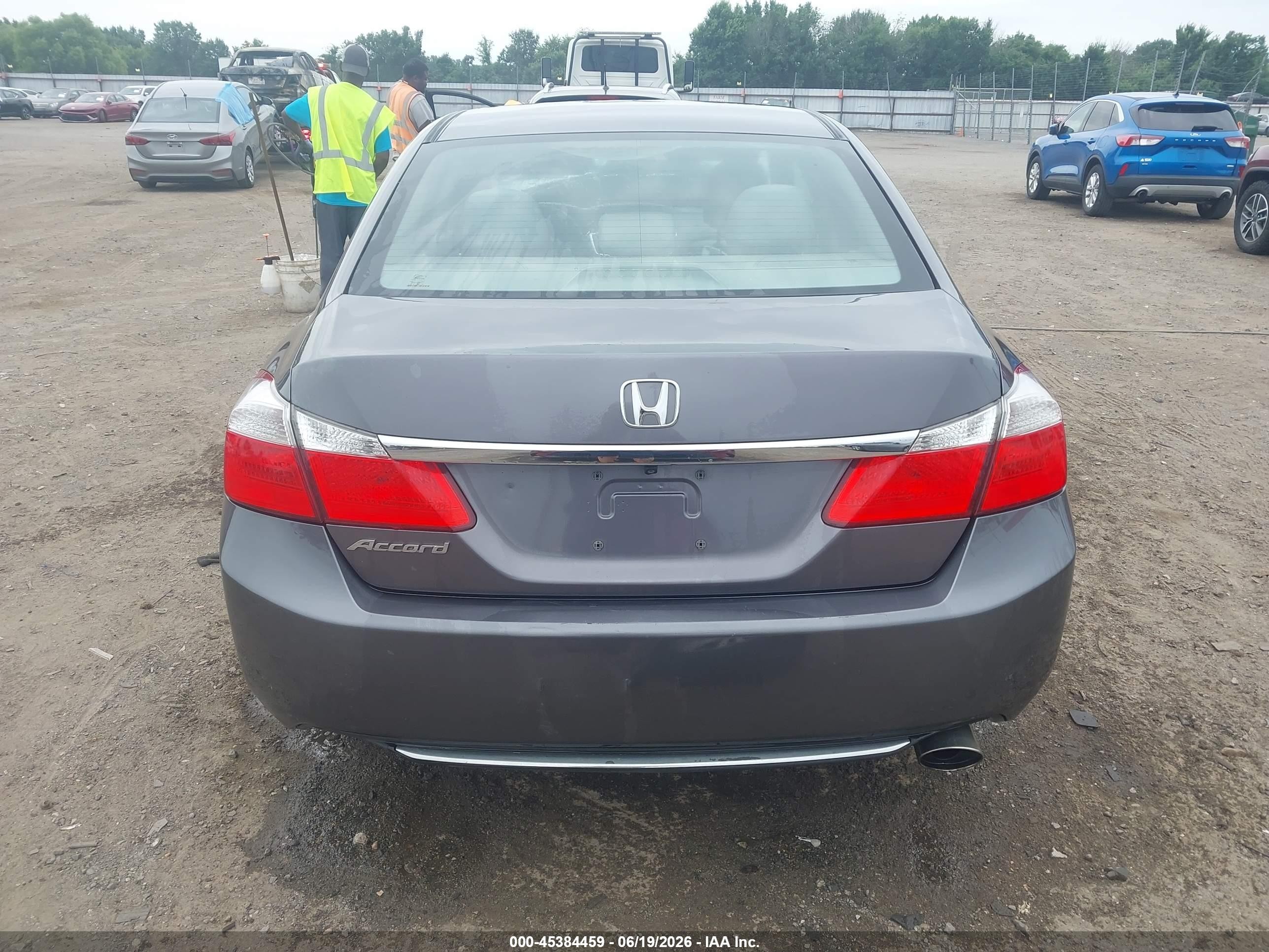 2015 Honda Accord Lx Gray vin: 1HGCR2F39FA097588