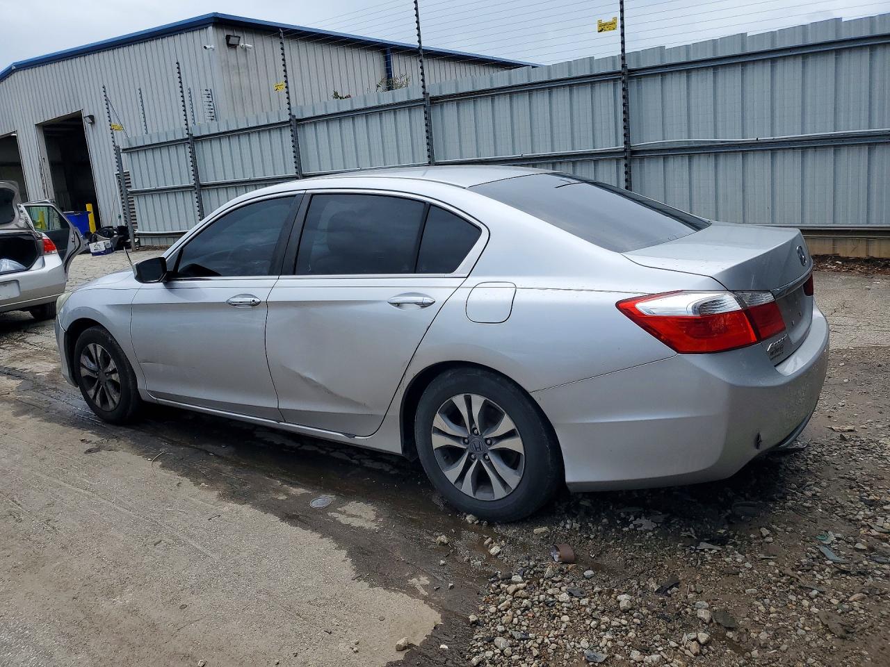 2015 Honda Accord Lx Серебряный vin: 1HGCR2F39FA127768