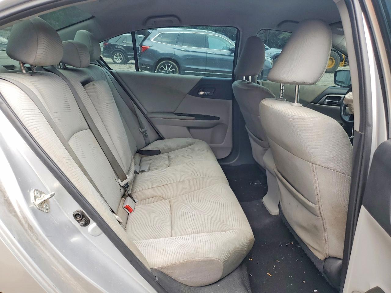 2015 Honda Accord Lx Серебряный vin: 1HGCR2F39FA127768
