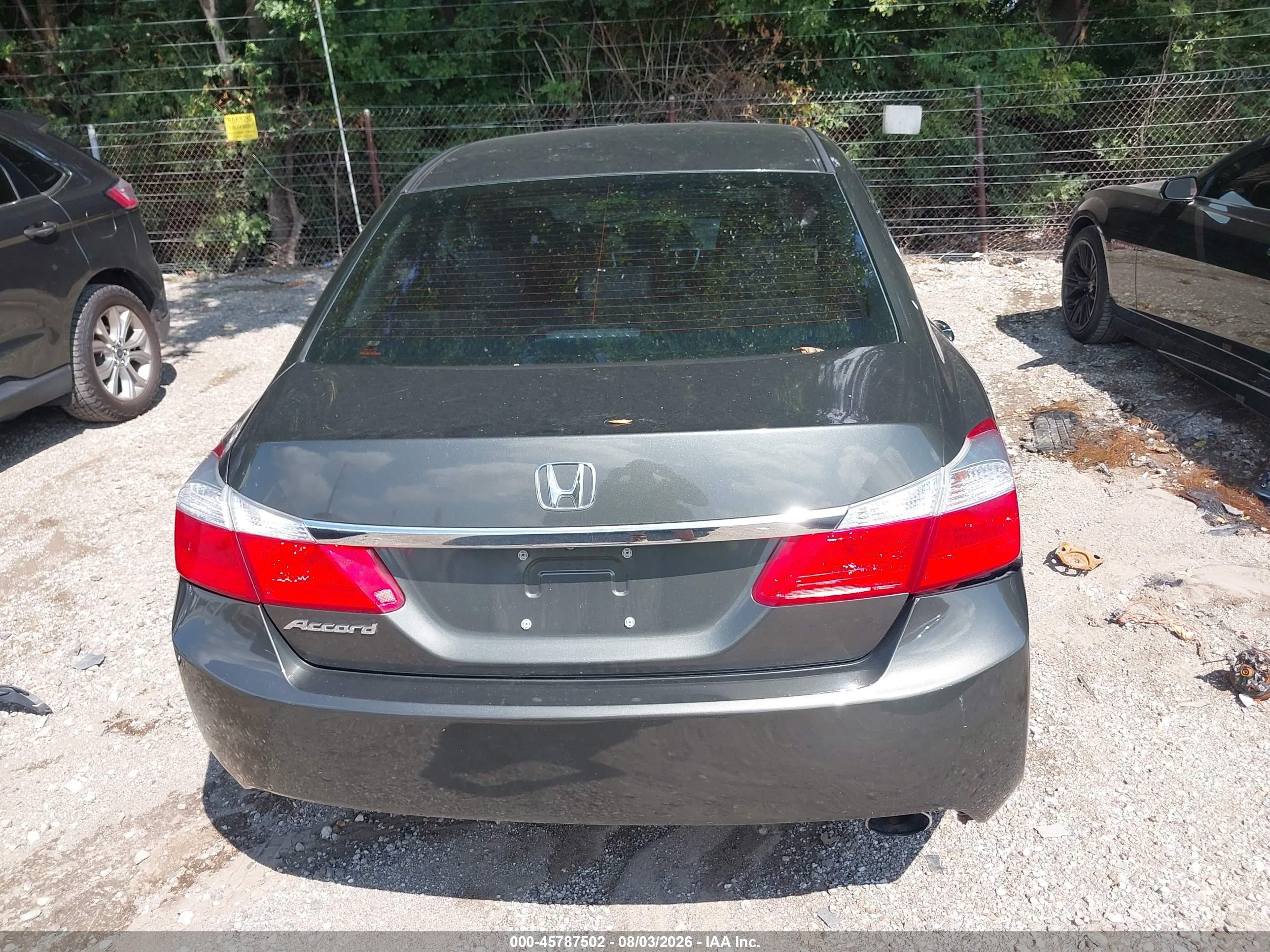 2015 Honda Accord Lx Серый vin: 1HGCR2F39FA135448