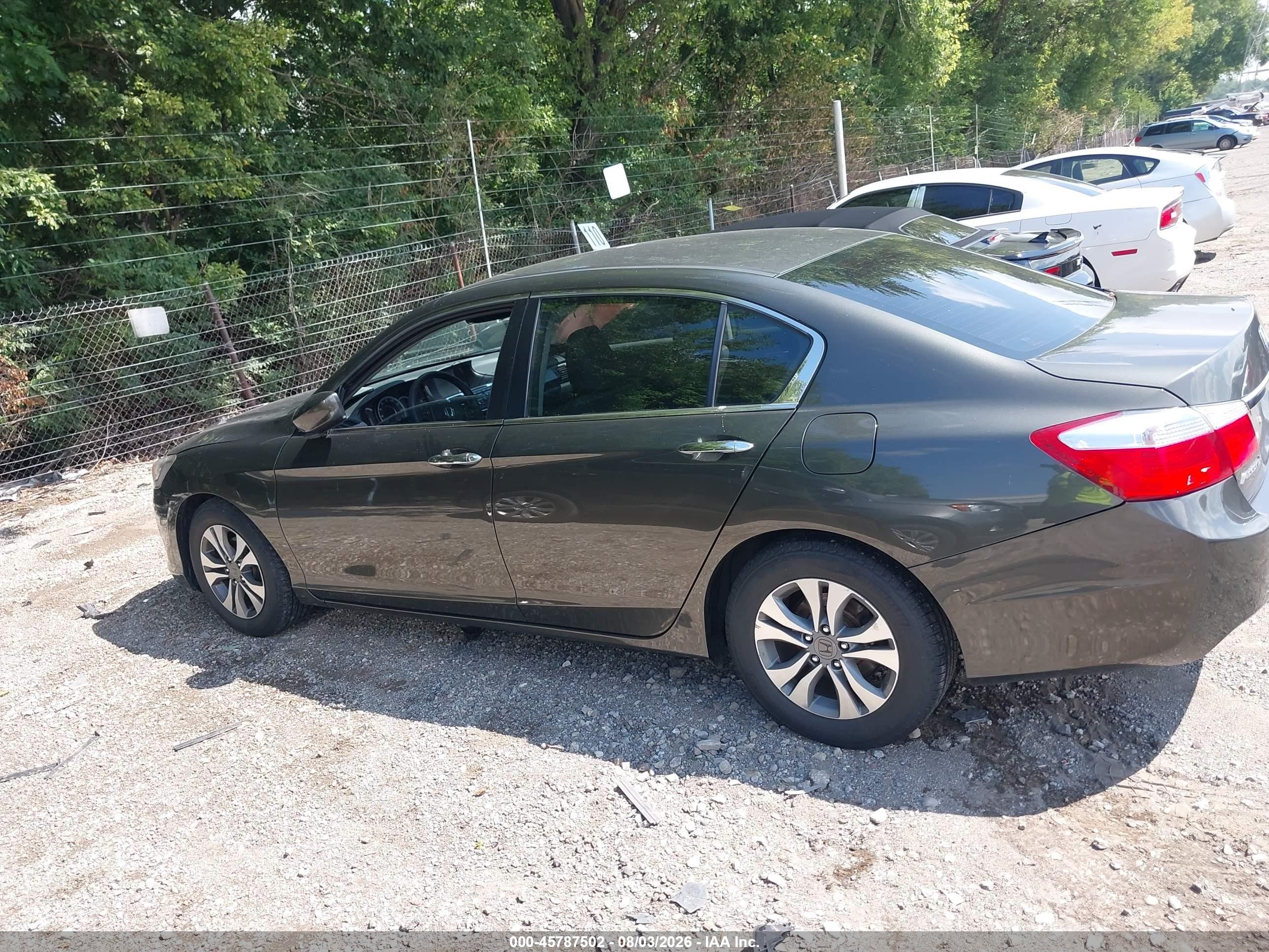 2015 Honda Accord Lx Серый vin: 1HGCR2F39FA135448