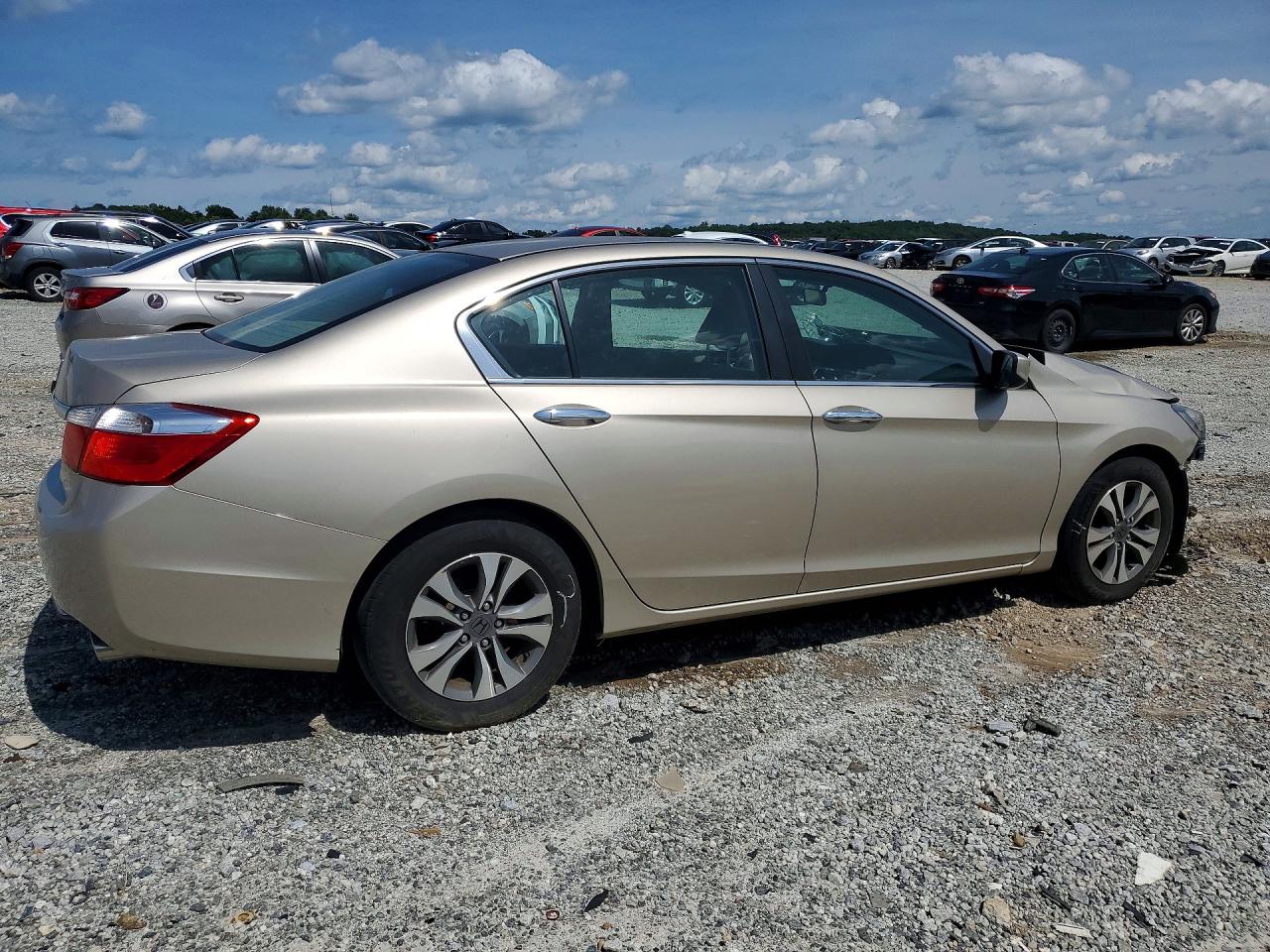 2015 Honda Accord Lx Cream vin: 1HGCR2F39FA172161