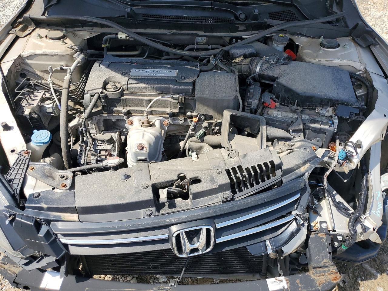 2015 Honda Accord Lx Cream vin: 1HGCR2F39FA172161
