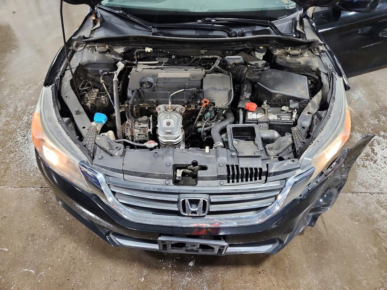 2015 Honda Accord Lx Черный vin: 1HGCR2F39FA182995