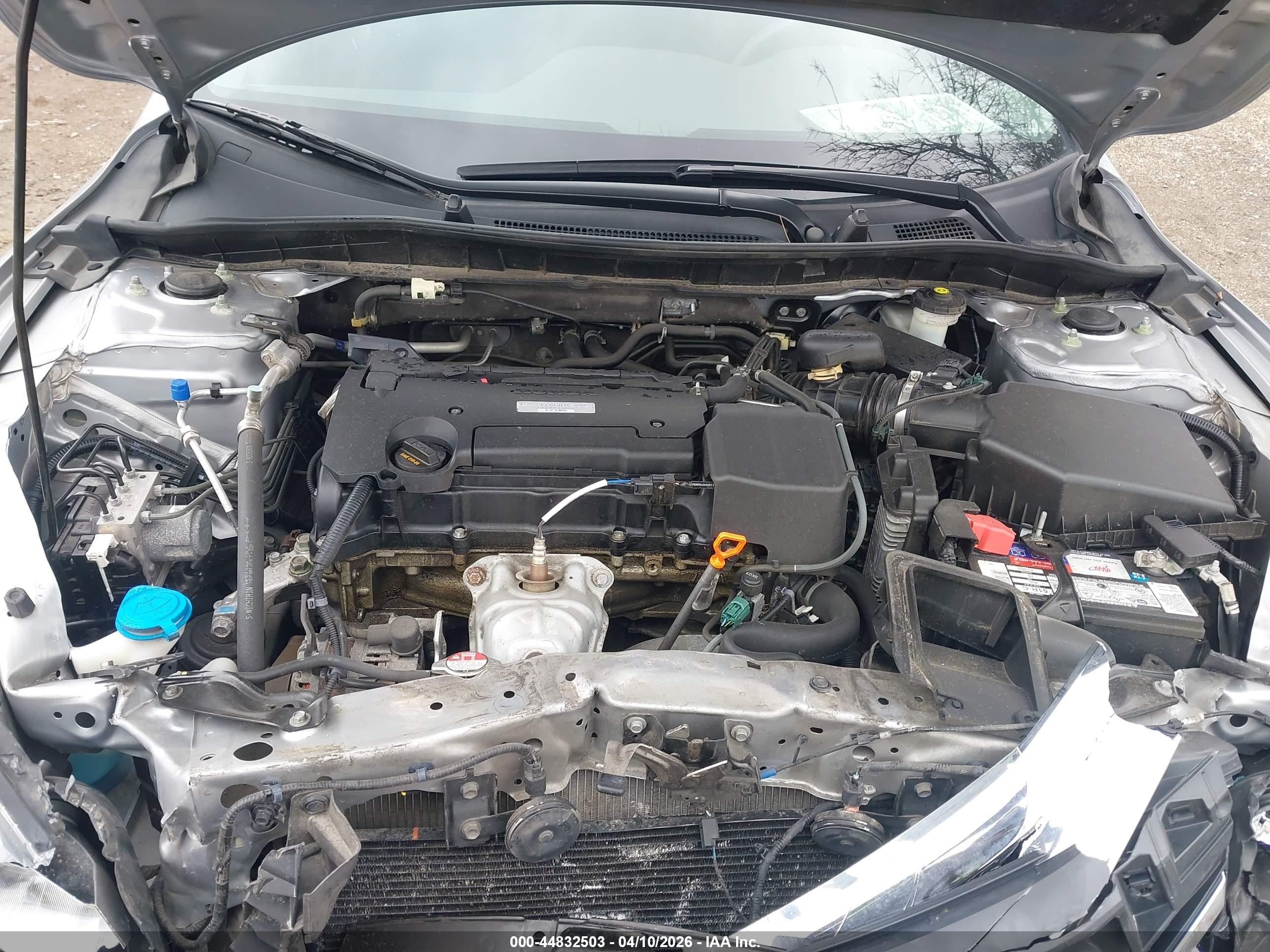 2016 Honda Accord Lx Серебряный vin: 1HGCR2F39GA045217