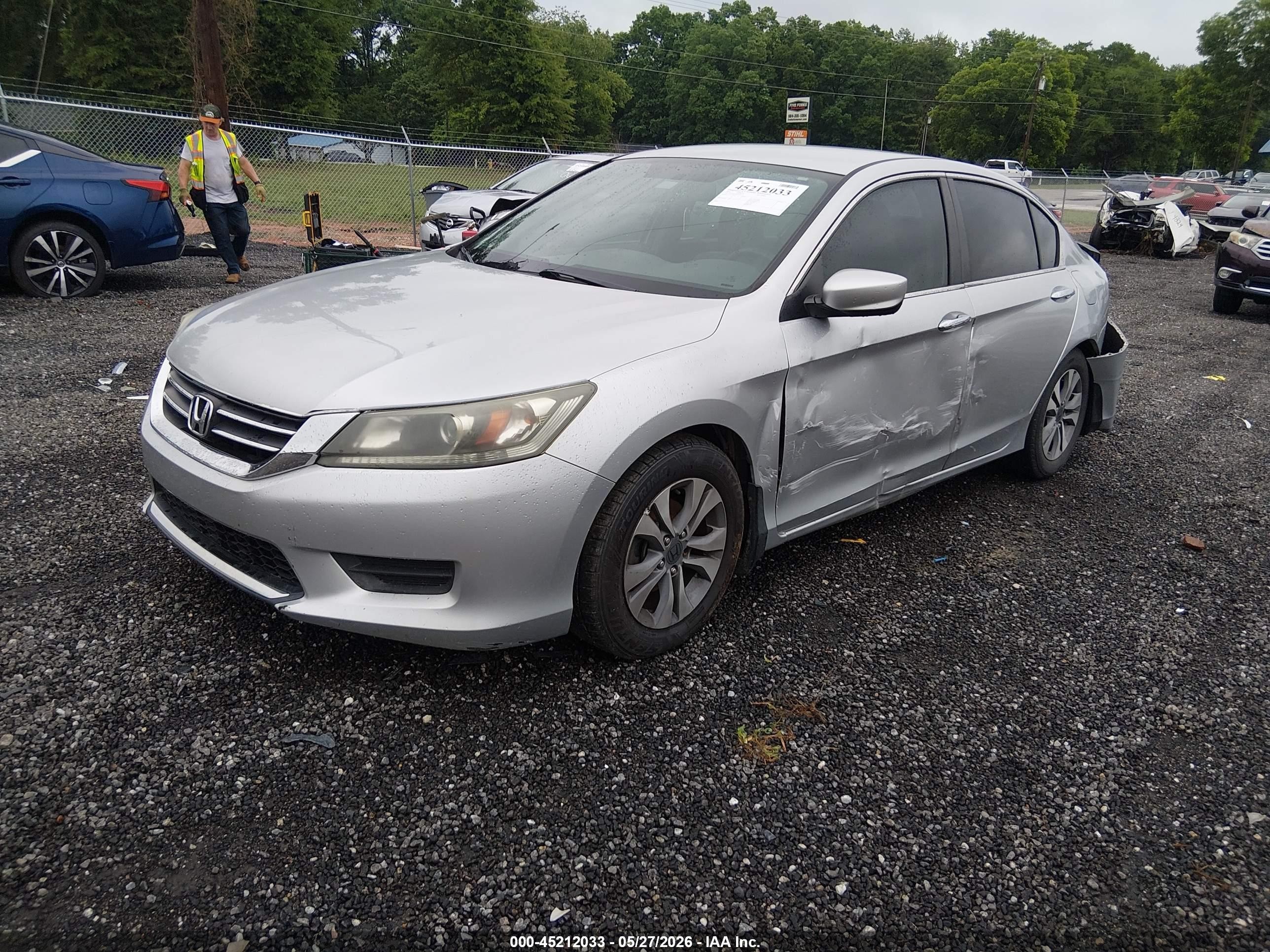 2013 Honda Accord Lx Silver vin: 1HGCR2F3XDA024503