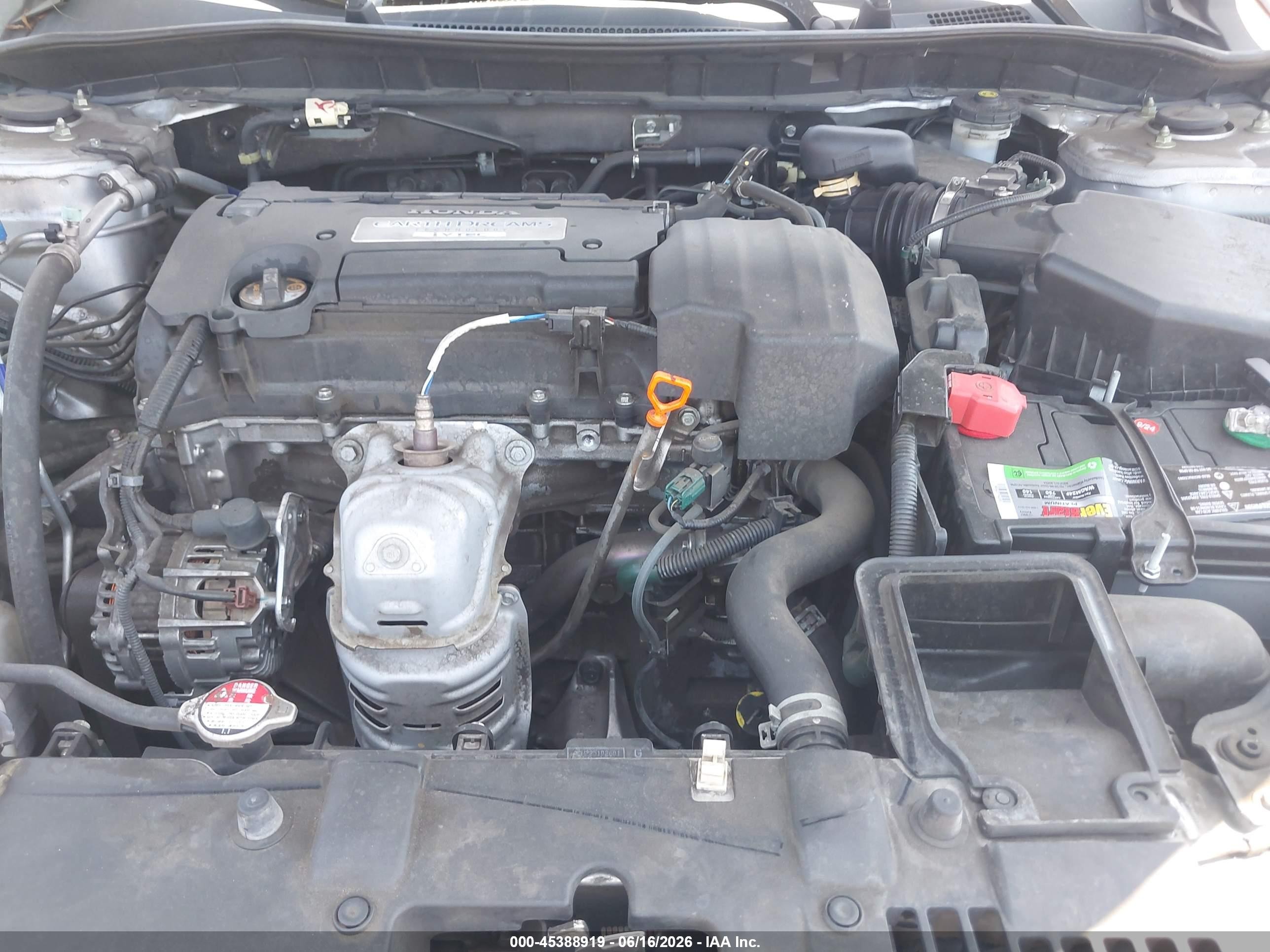 2013 Honda Accord Lx Silver vin: 1HGCR2F3XDA053872
