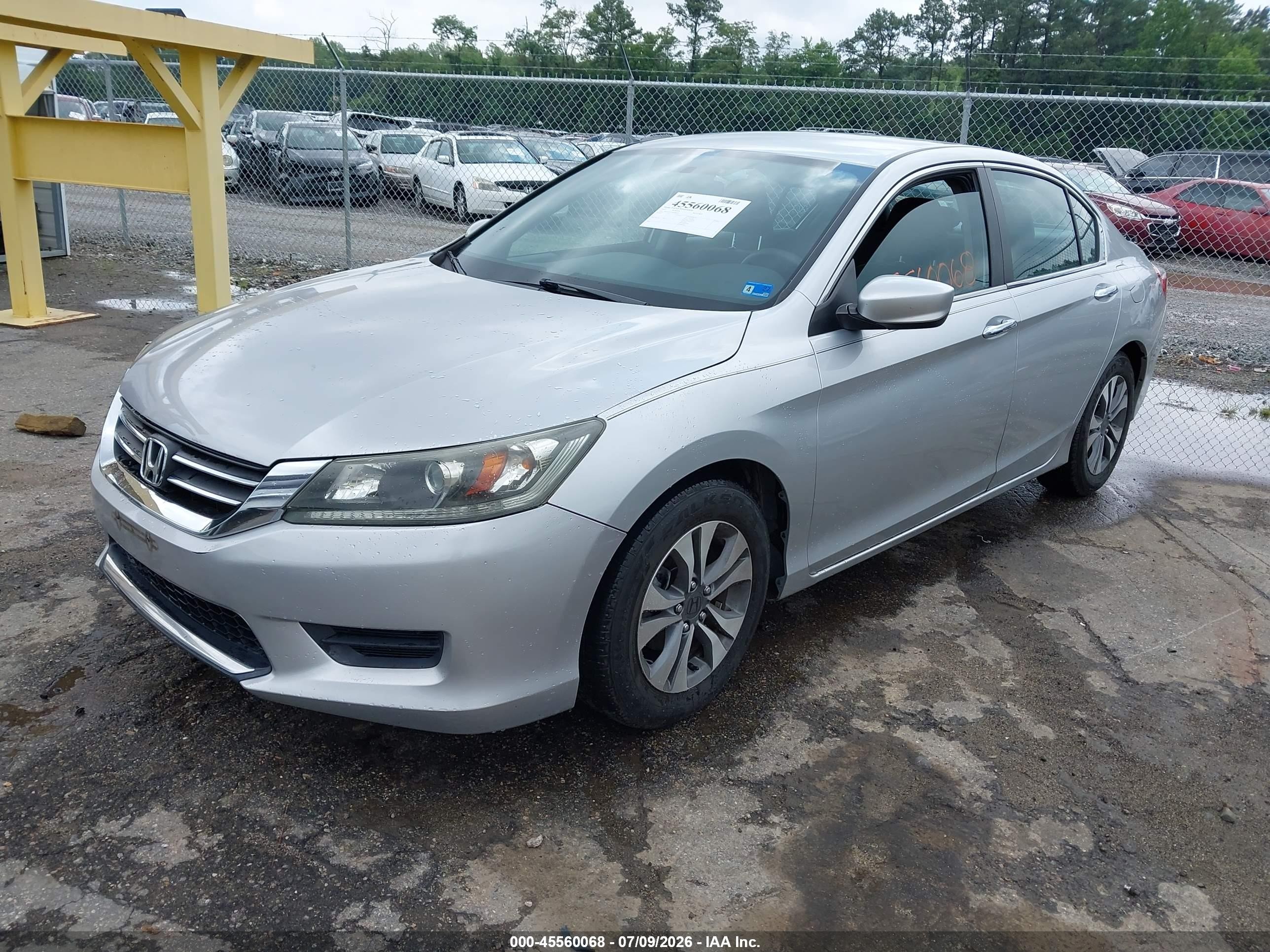 2013 Honda Accord Lx Серебряный vin: 1HGCR2F3XDA069442