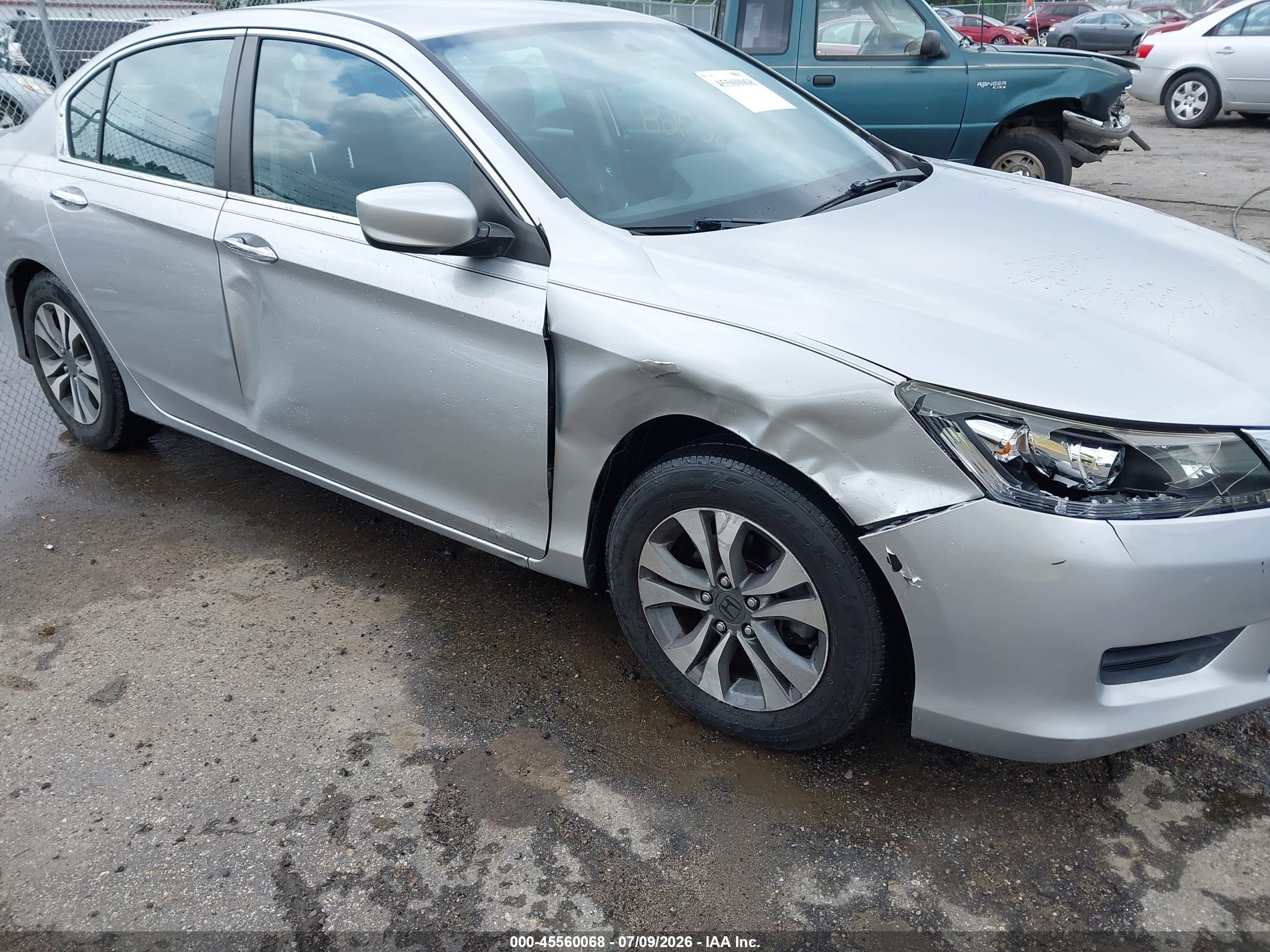 2013 Honda Accord Lx Серебряный vin: 1HGCR2F3XDA069442
