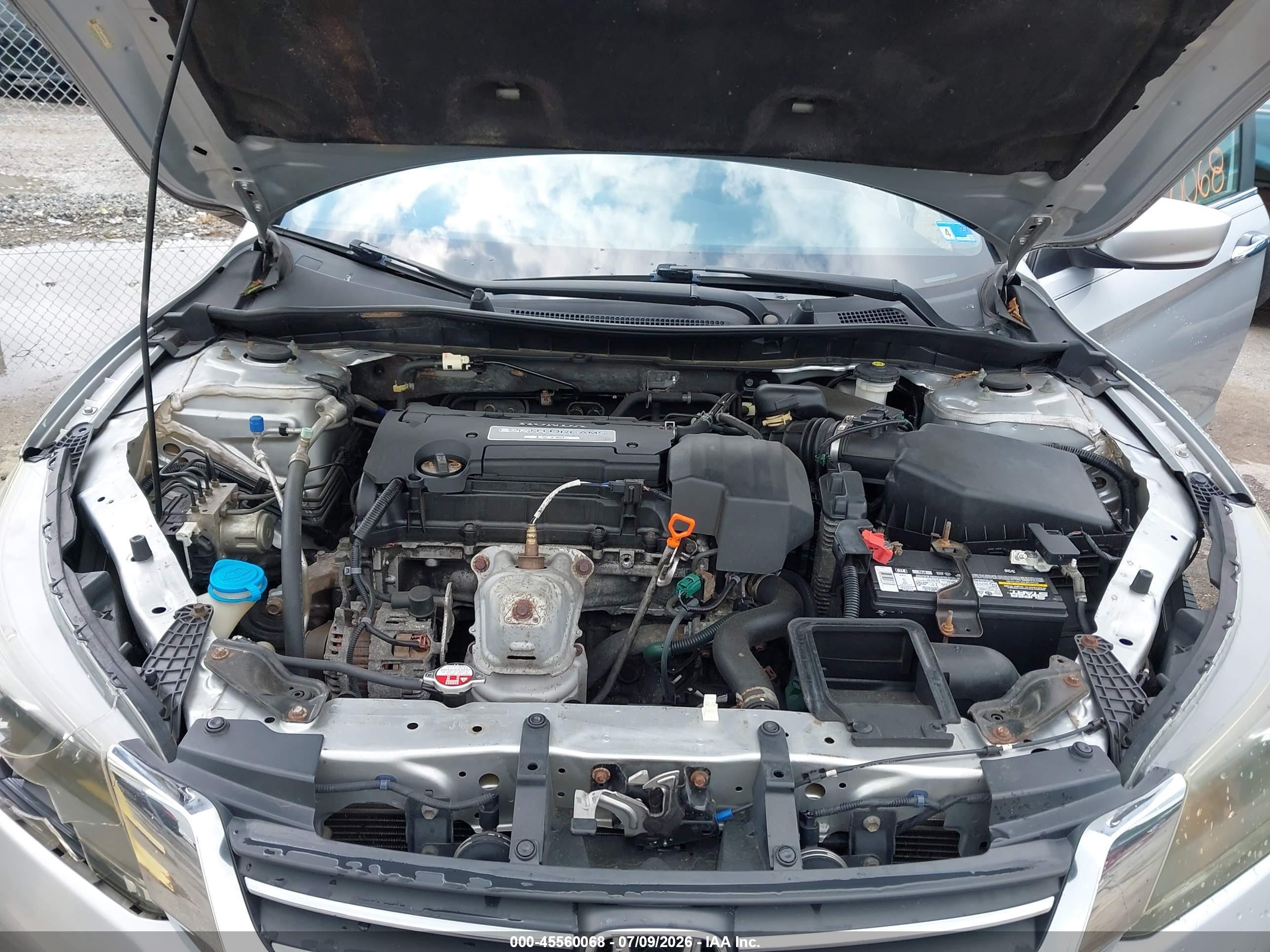 2013 Honda Accord Lx Серебряный vin: 1HGCR2F3XDA069442