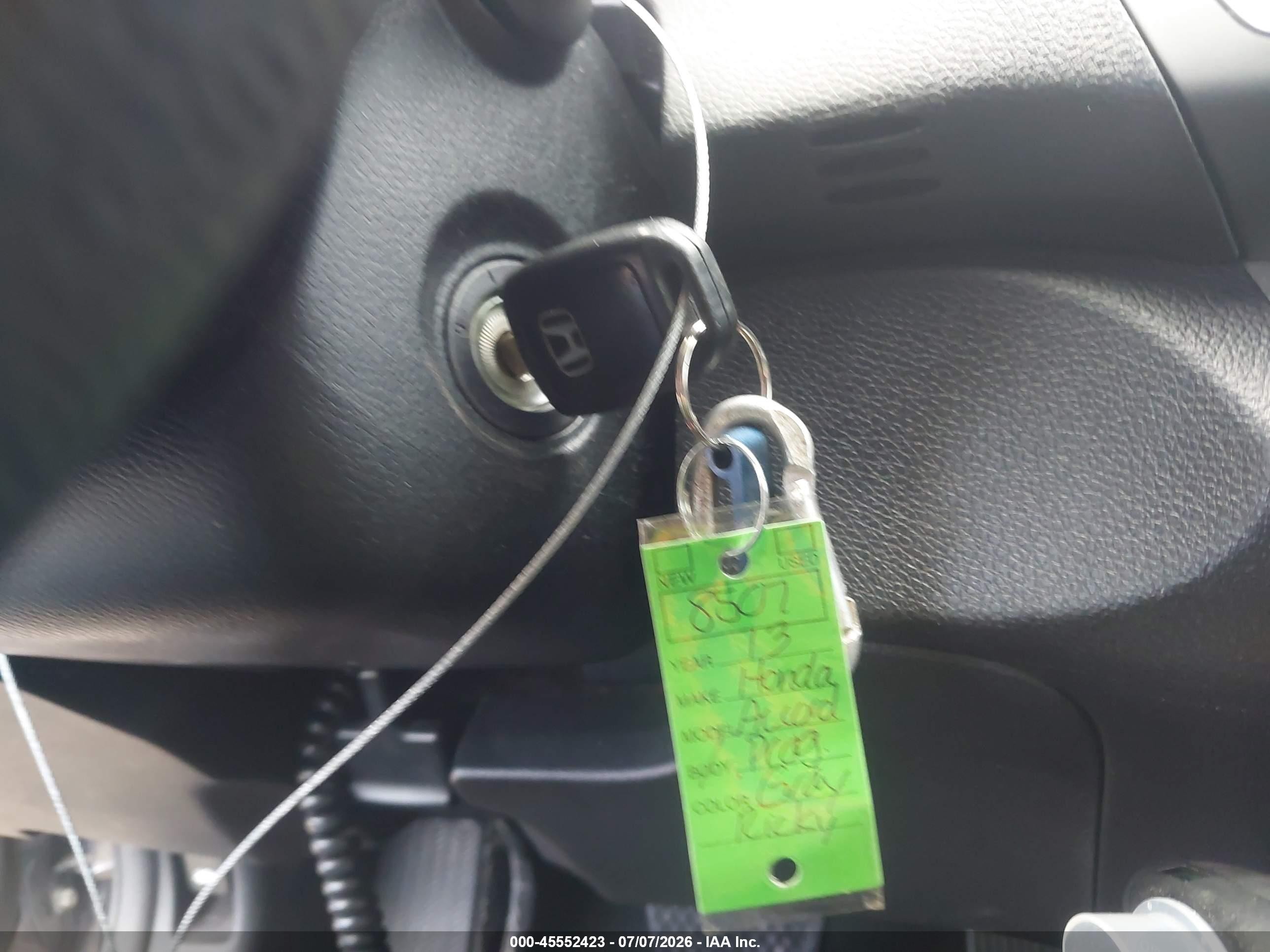 2013 Honda Accord Lx Серый vin: 1HGCR2F3XDA093630