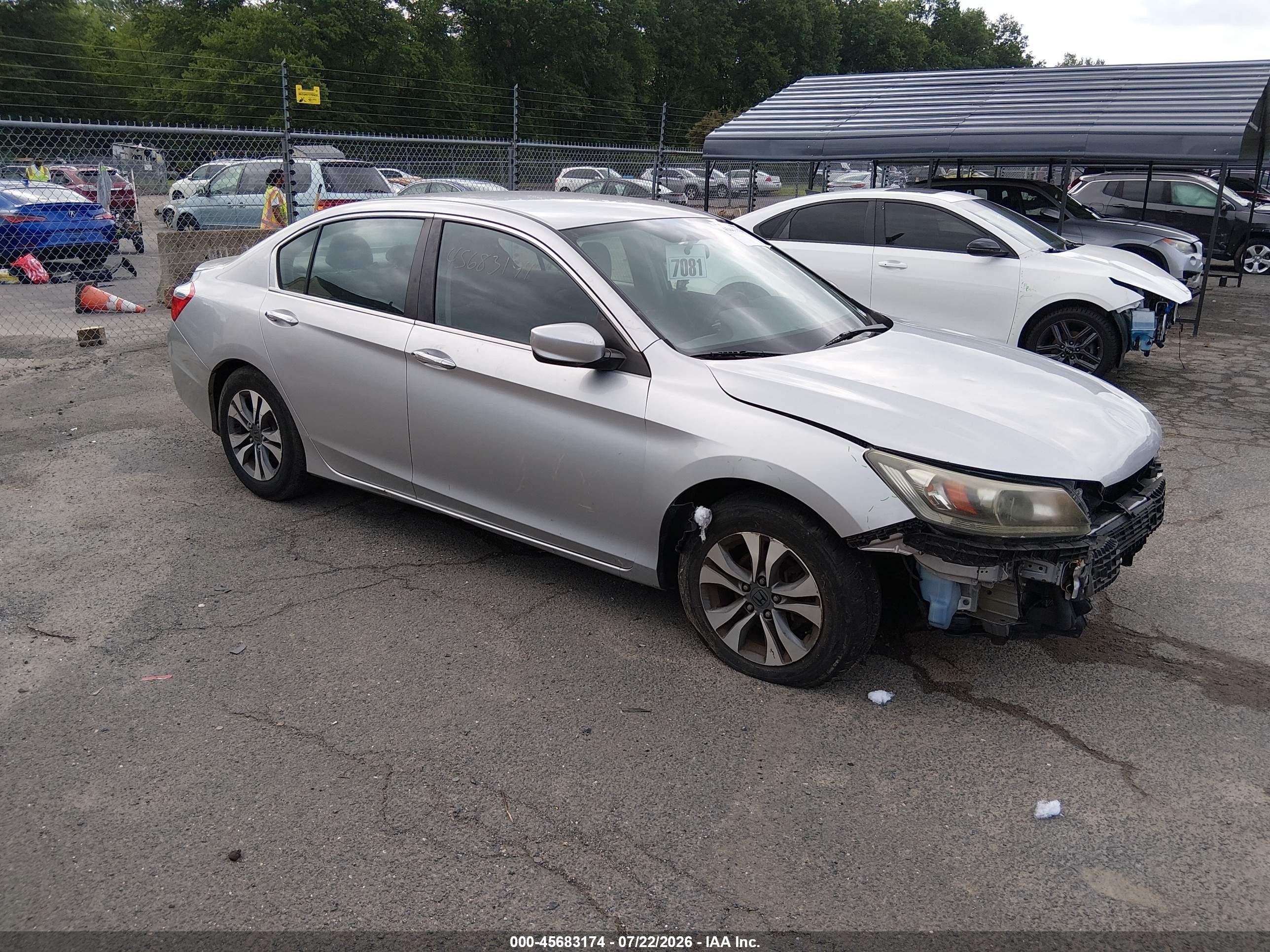 2013 Honda Accord Lx Silver vin: 1HGCR2F3XDA140168