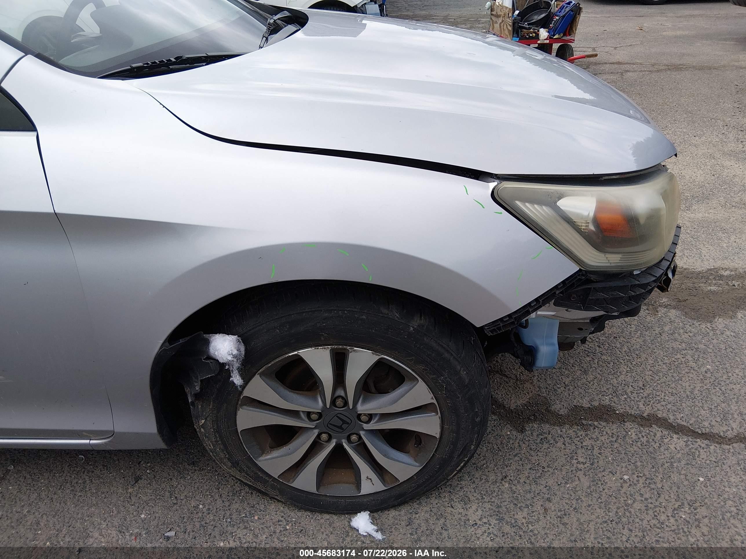 2013 Honda Accord Lx Silver vin: 1HGCR2F3XDA140168