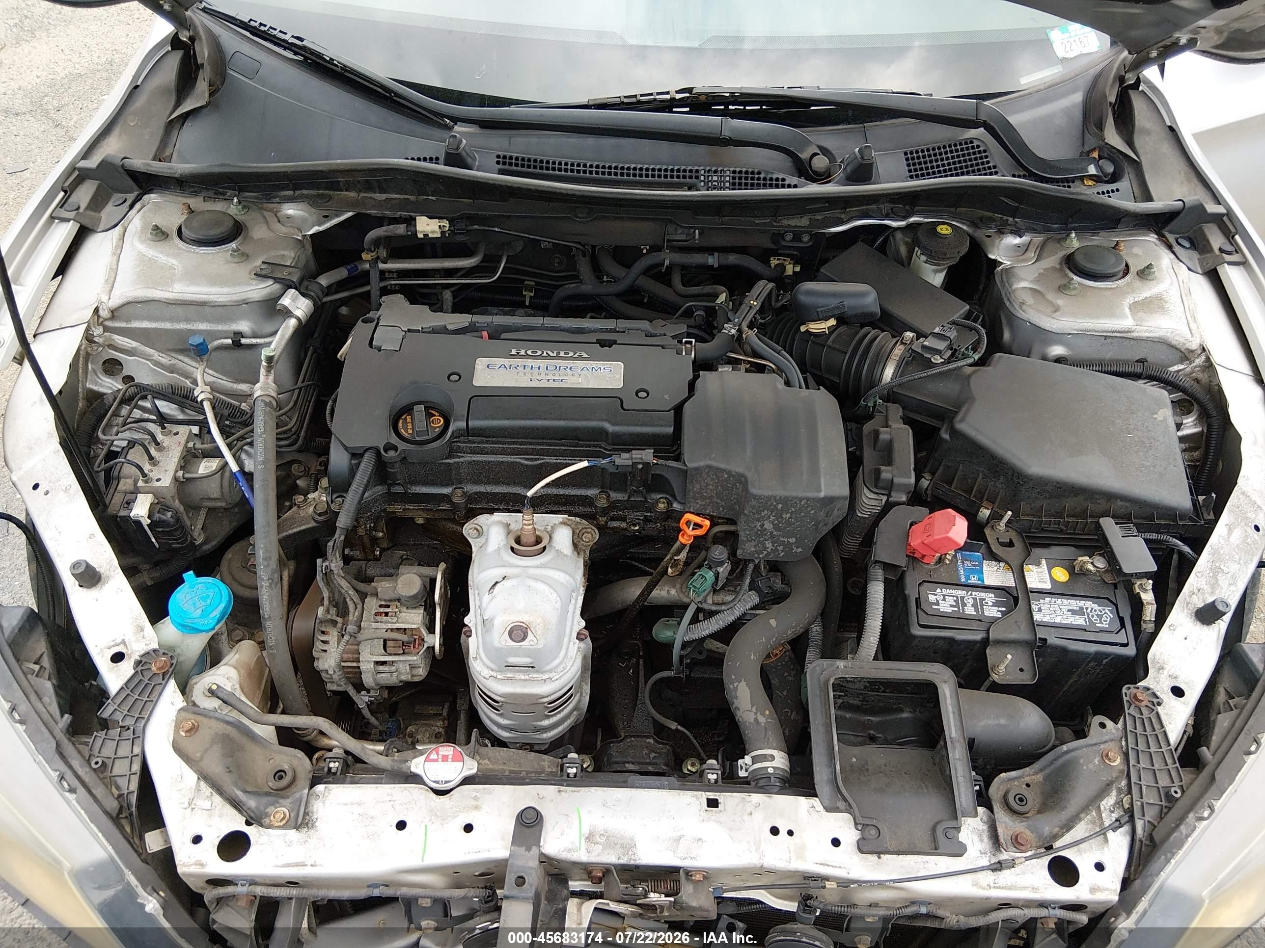 2013 Honda Accord Lx Silver vin: 1HGCR2F3XDA140168