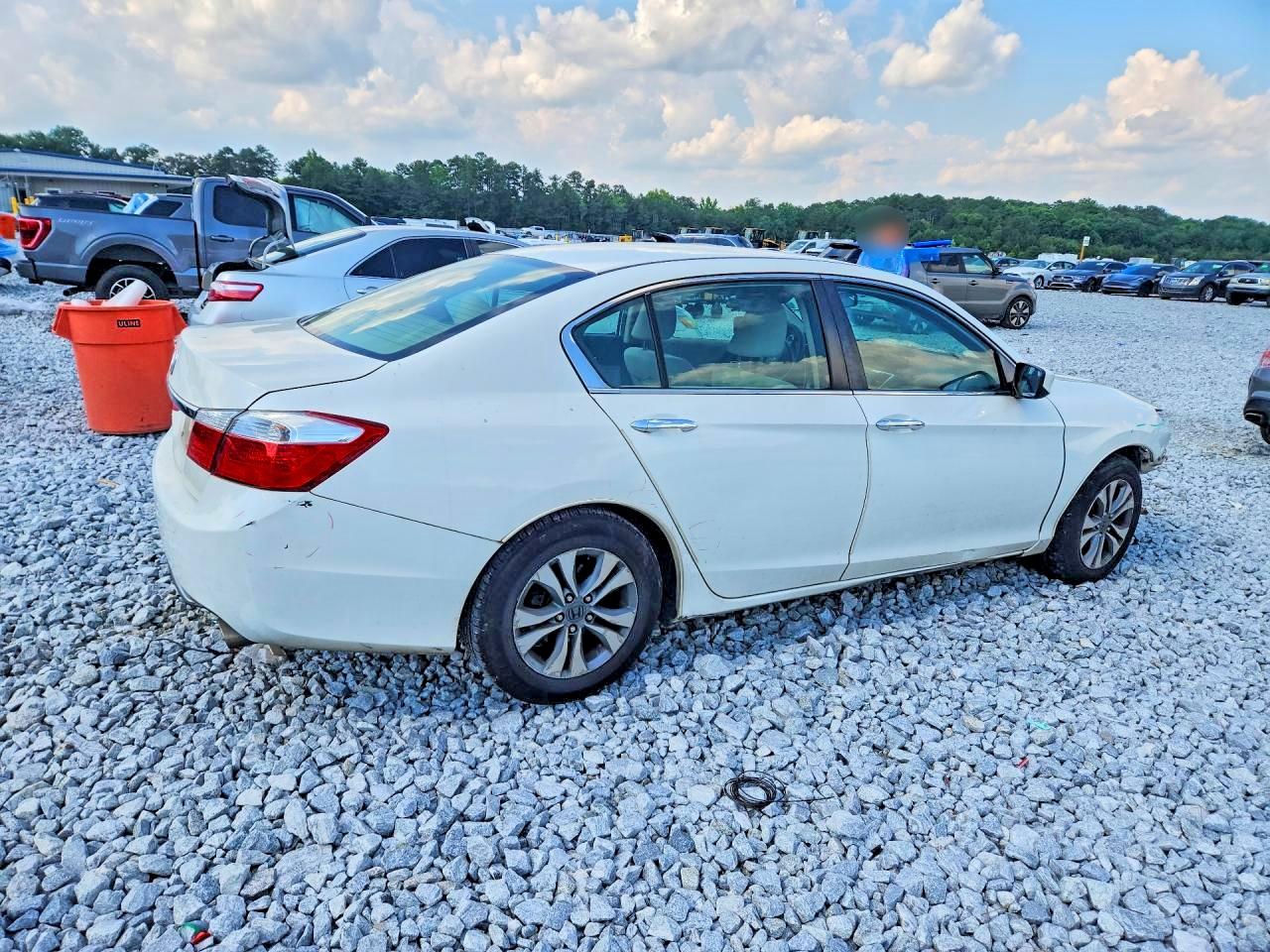 2013 Honda Accord Lx White vin: 1HGCR2F3XDA217332