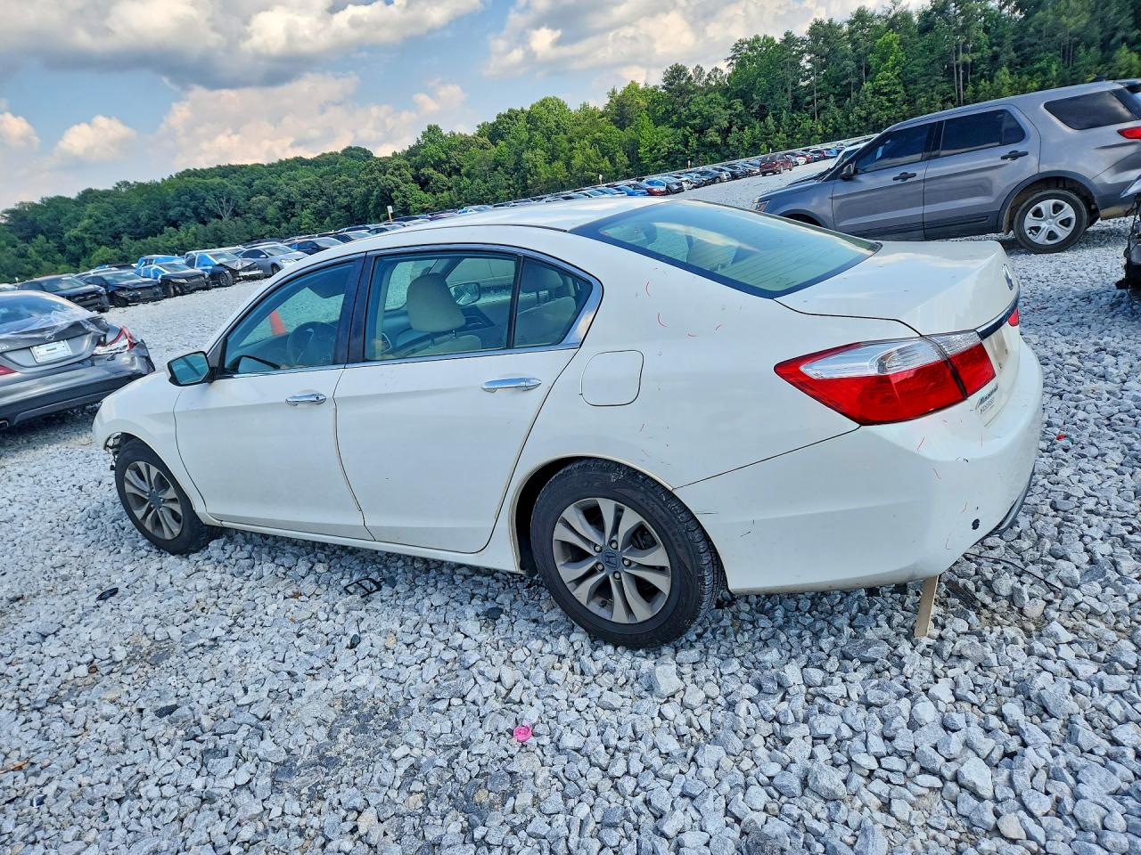 2013 Honda Accord Lx White vin: 1HGCR2F3XDA217332