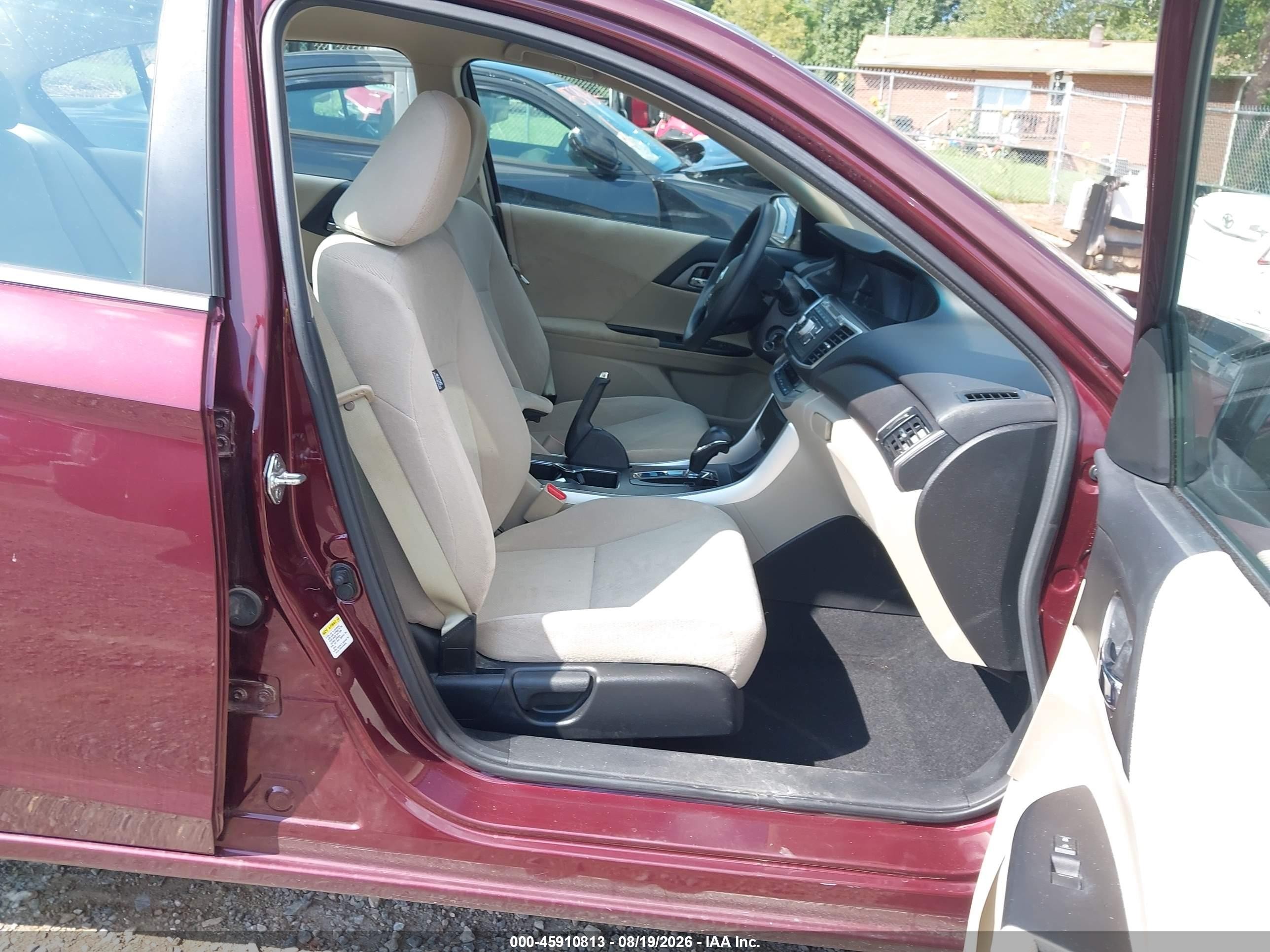 2013 Honda Accord Lx Red vin: 1HGCR2F3XDA241646