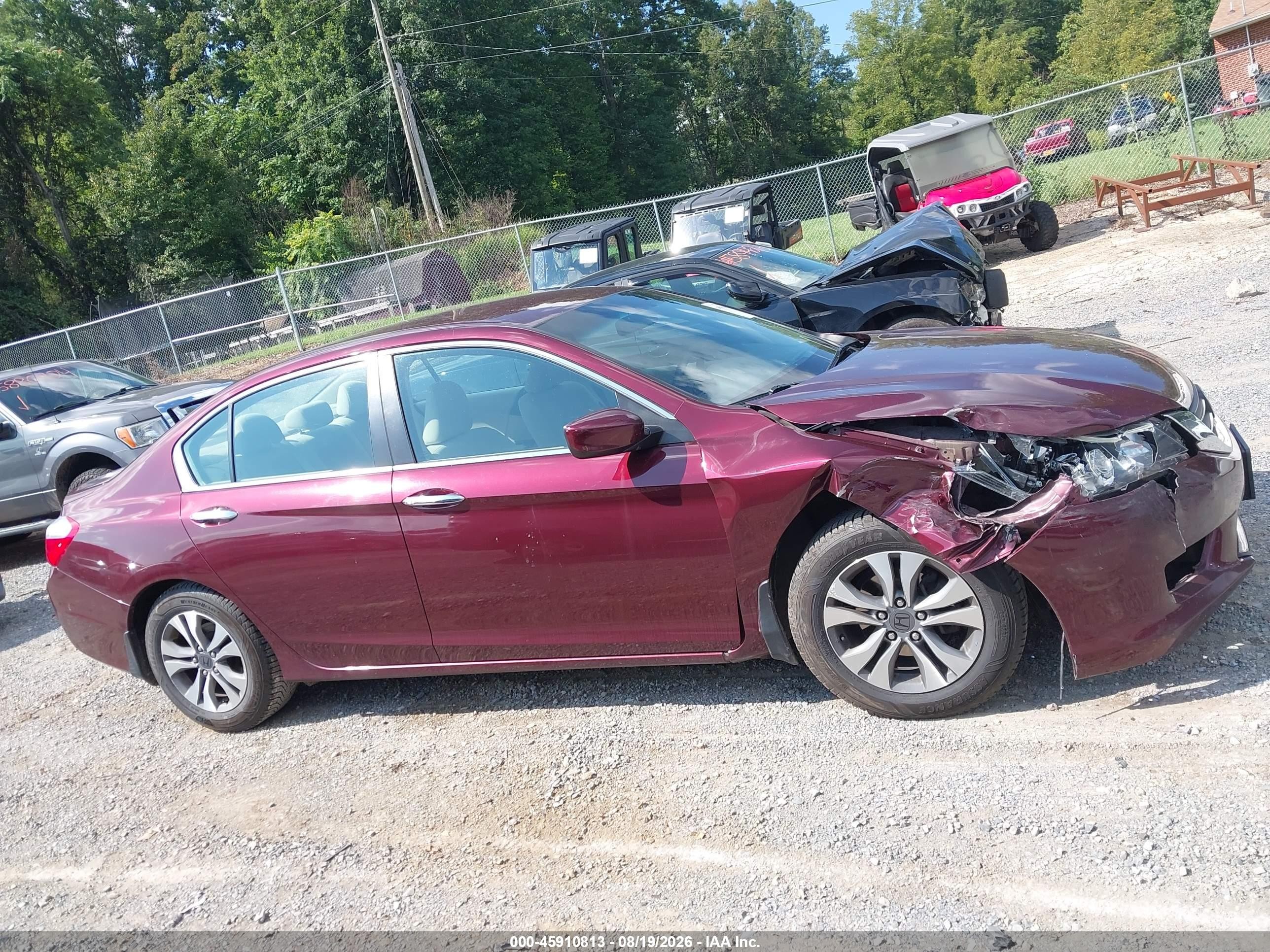 2013 Honda Accord Lx Red vin: 1HGCR2F3XDA241646