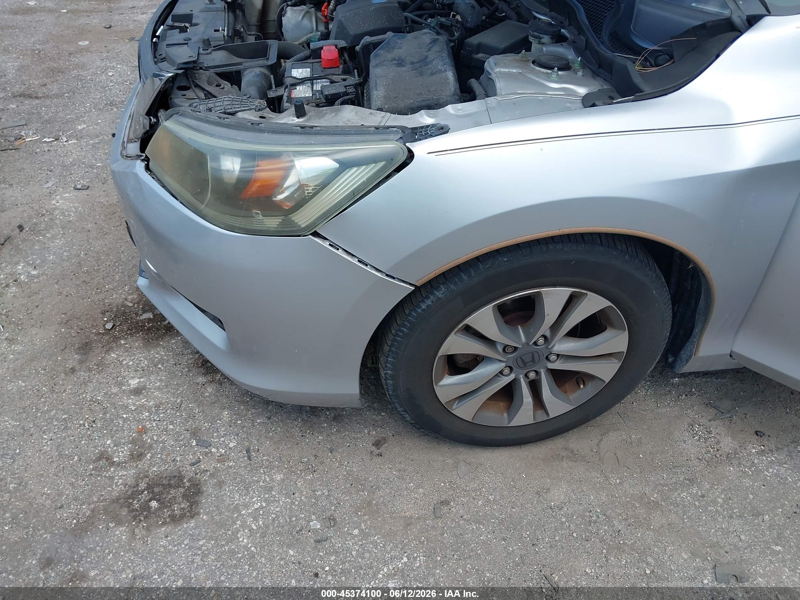 2013 Honda Accord Lx Silver vin: 1HGCR2F3XDA264439