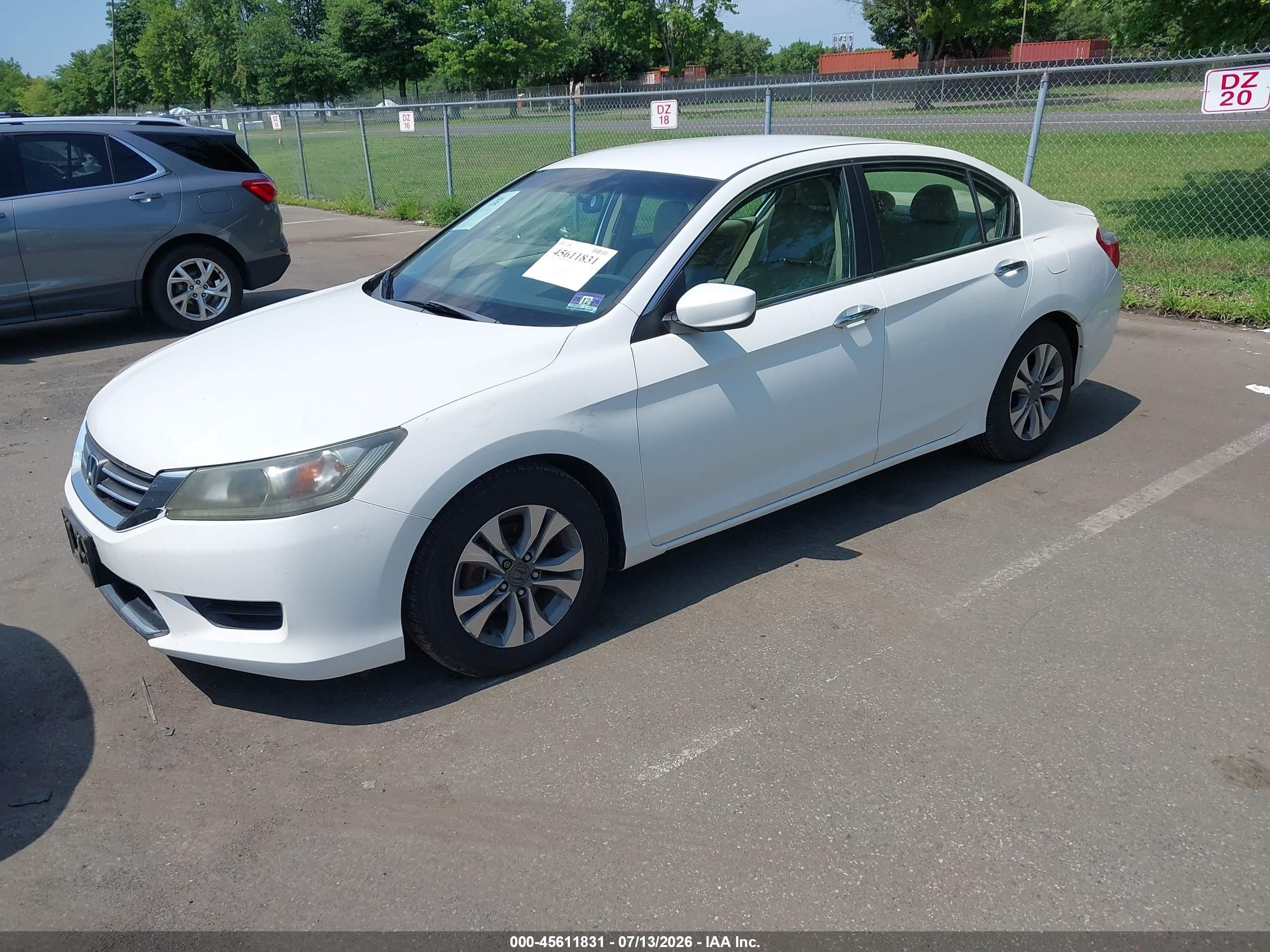 2014 Honda Accord Lx White vin: 1HGCR2F3XEA065649