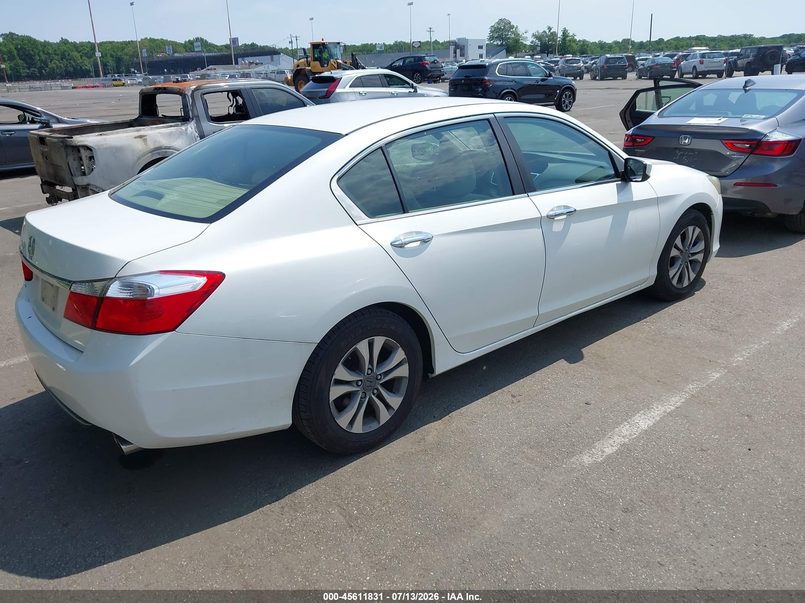 2014 Honda Accord Lx White vin: 1HGCR2F3XEA065649
