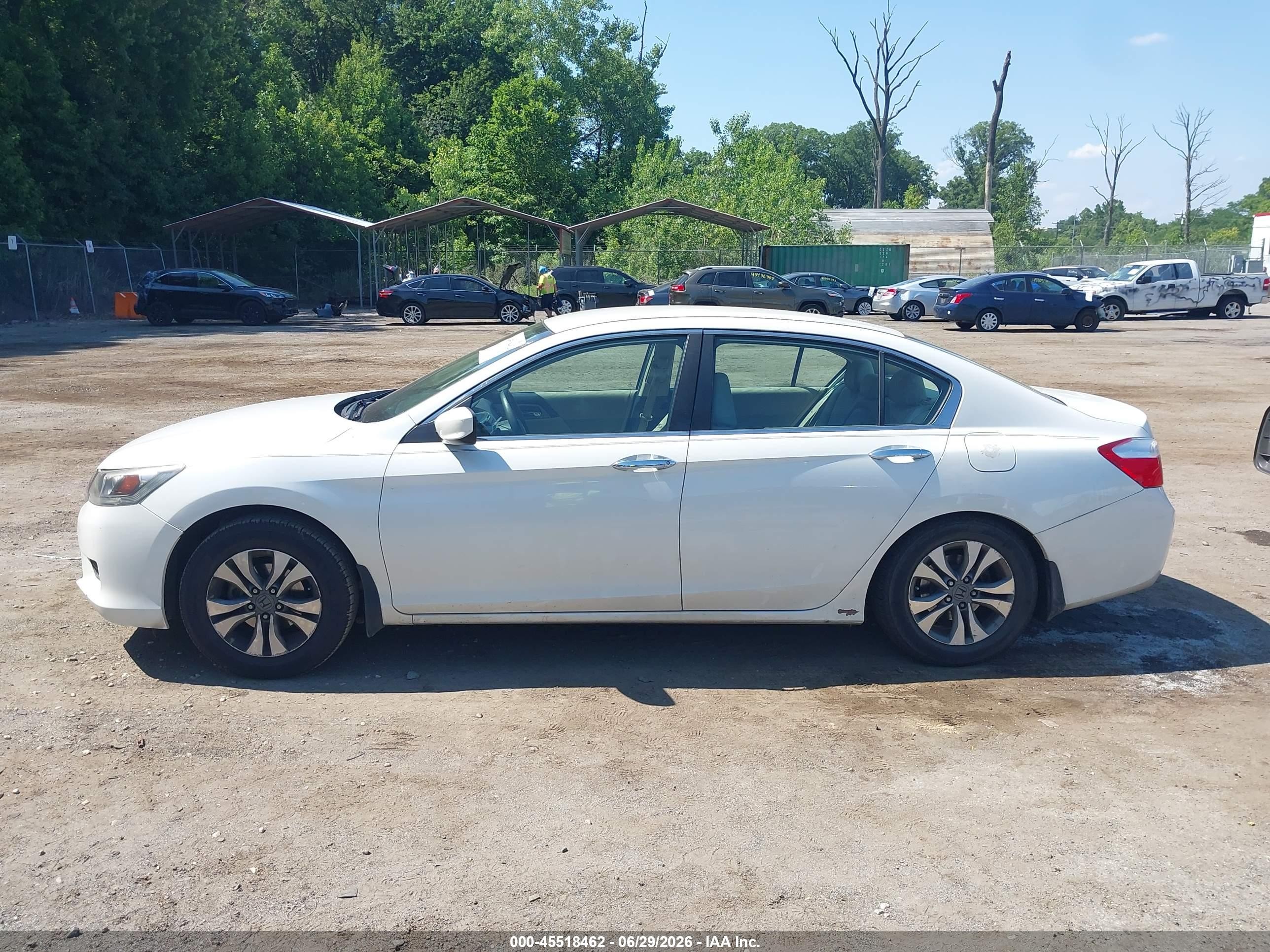 2014 Honda Accord Lx White vin: 1HGCR2F3XEA095427