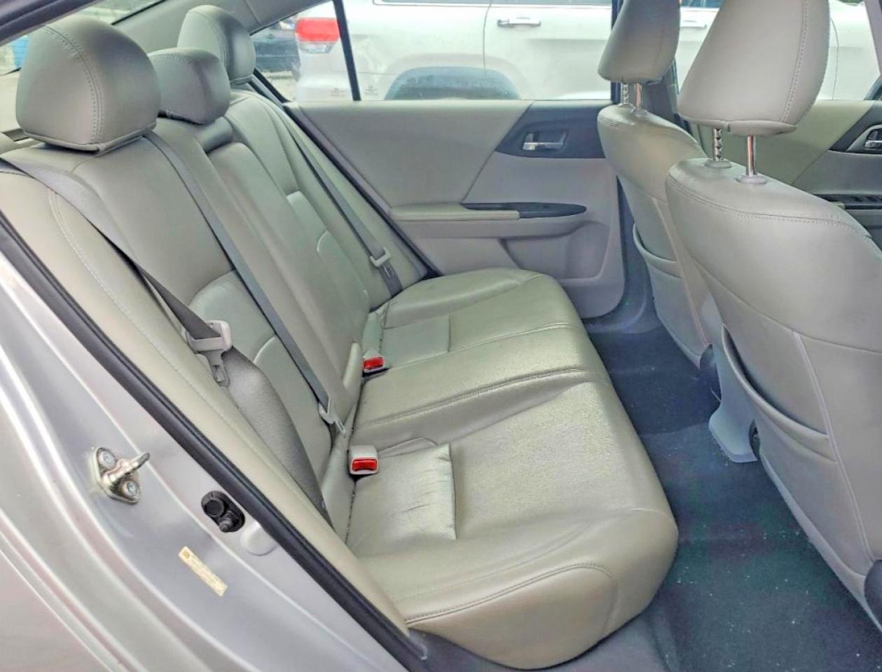 2014 Honda Accord Lx Silver vin: 1HGCR2F3XEA202864