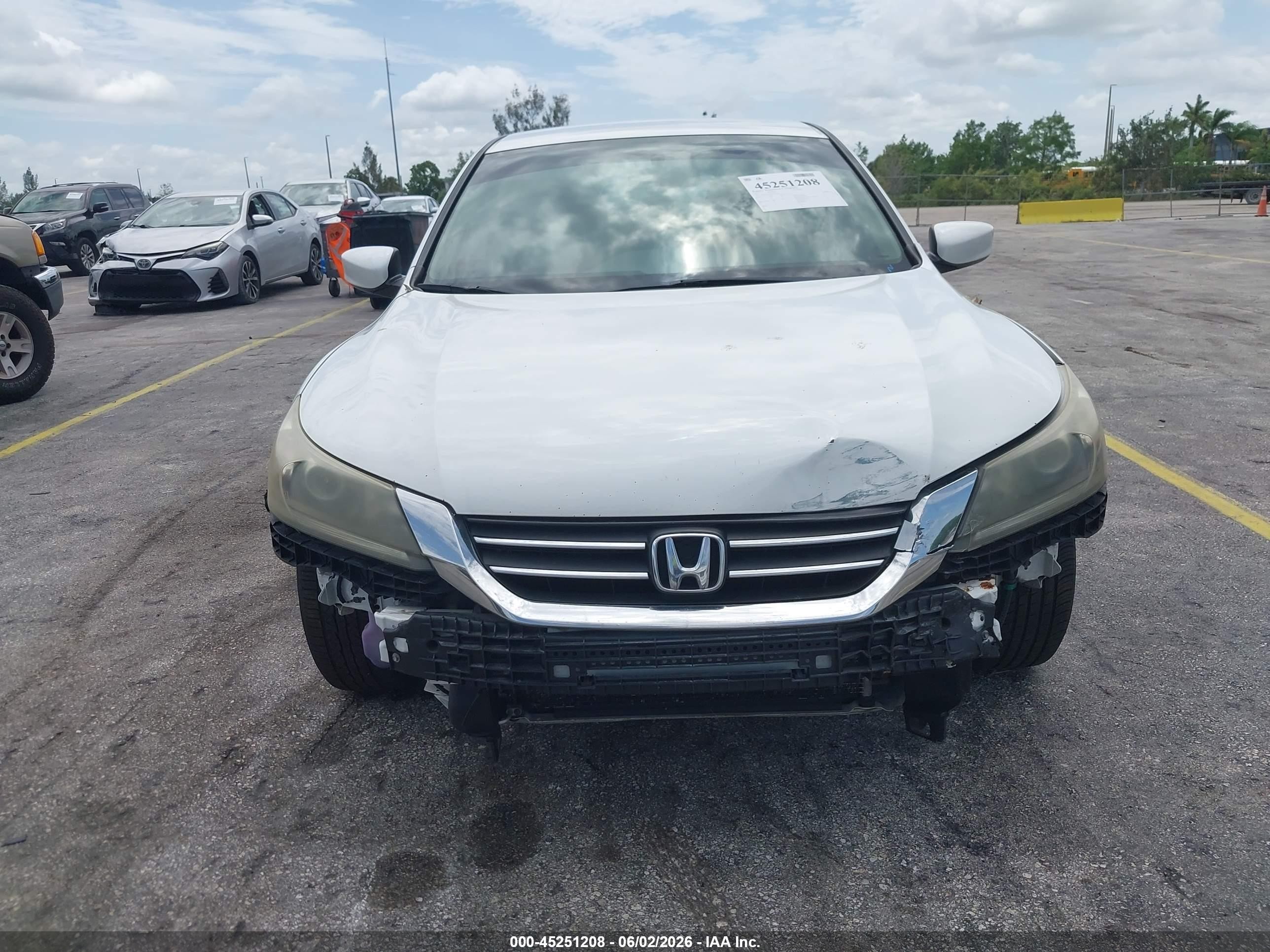 2015 Honda Accord Lx White vin: 1HGCR2F3XFA026108