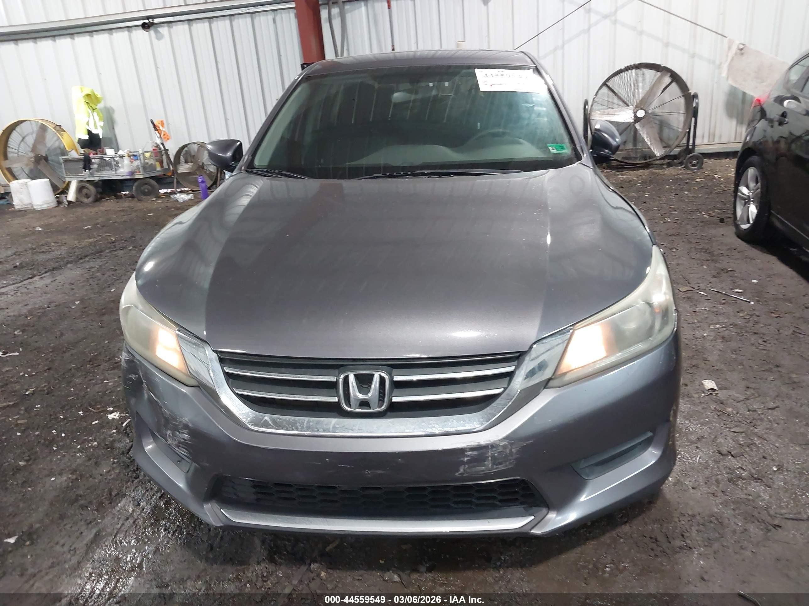 2015 Honda Accord Lx Gray vin: 1HGCR2F3XFA096451