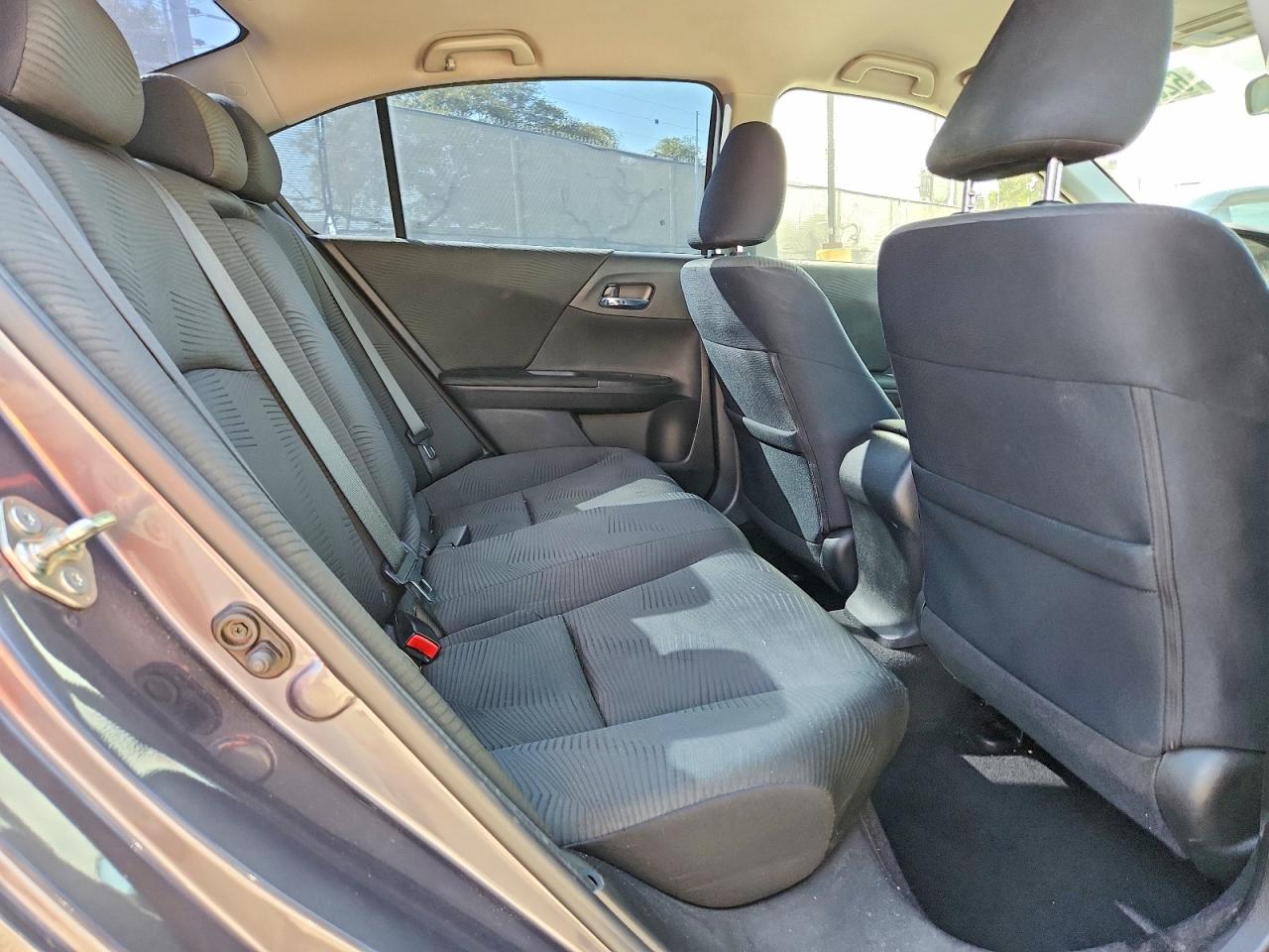 2015 Honda Accord Lx Gray vin: 1HGCR2F3XFA166997