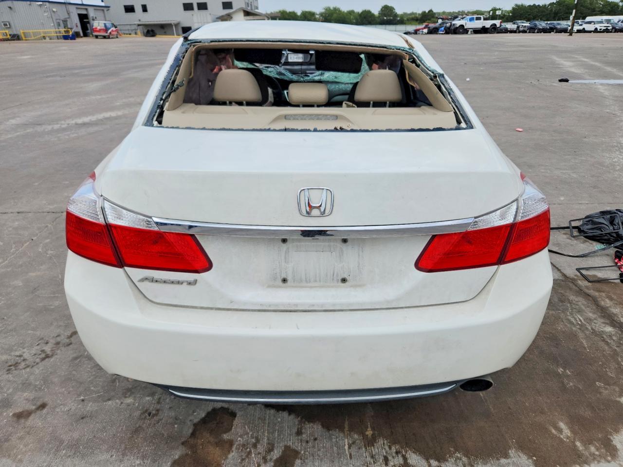 2015 Honda Accord Lx White vin: 1HGCR2F3XFA239768