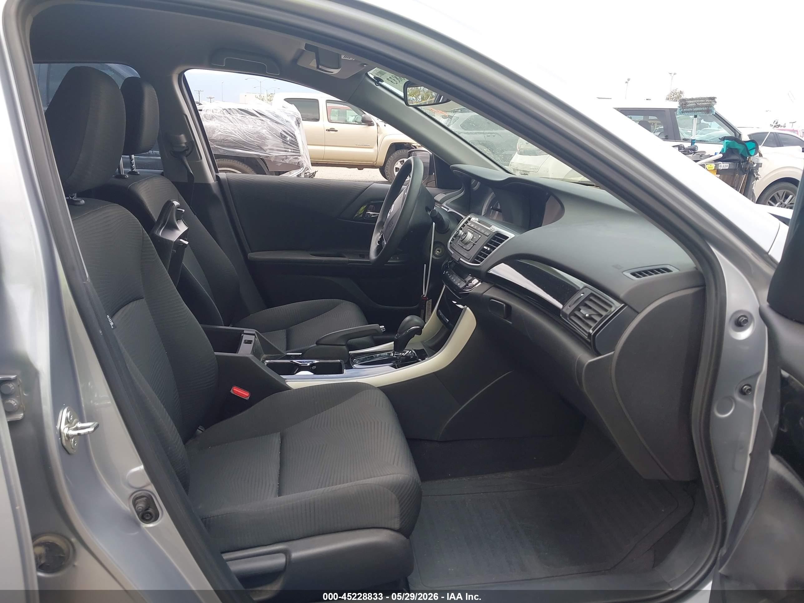 2016 Honda Accord Lx Silver vin: 1HGCR2F3XGA244809