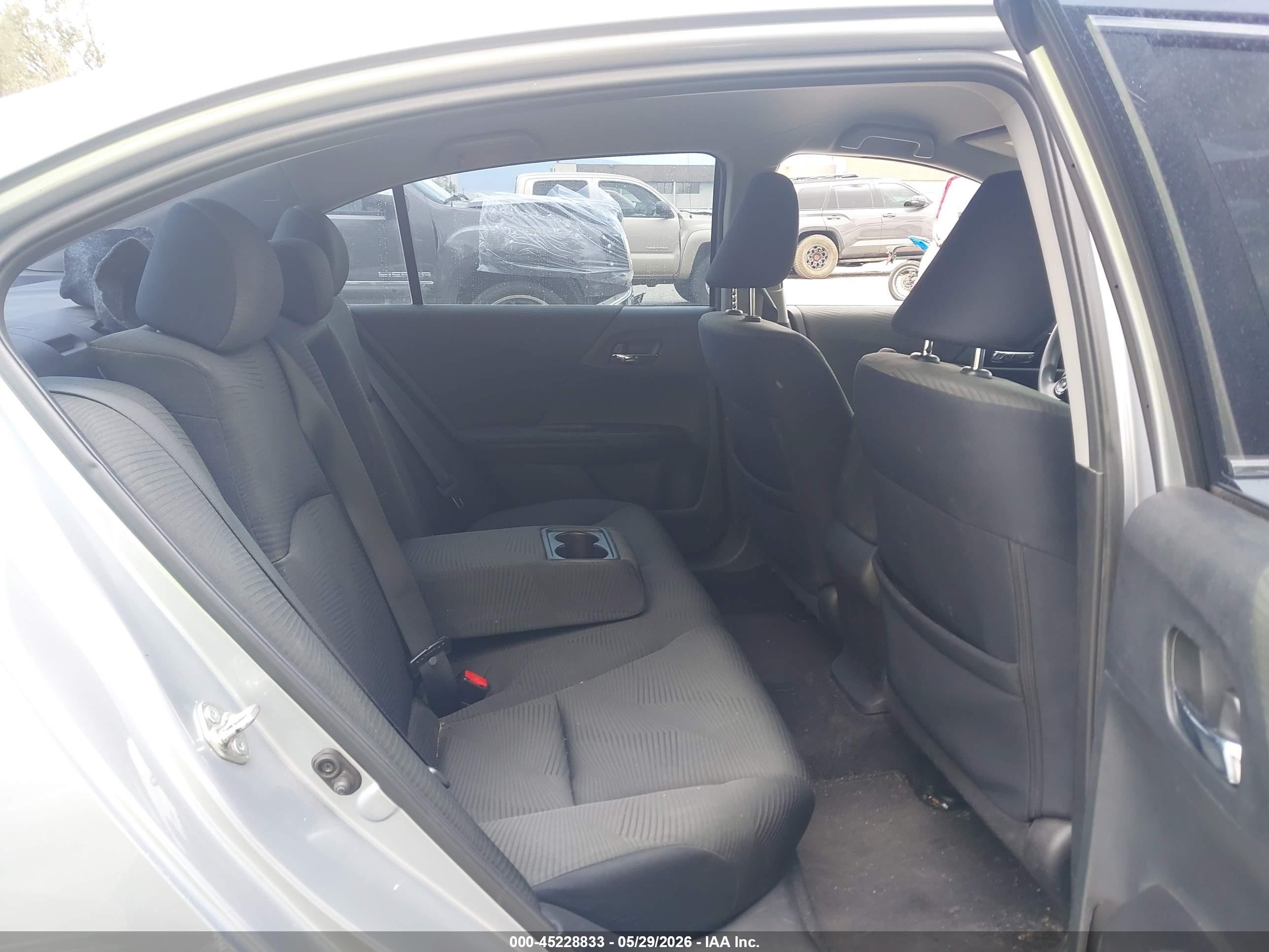 2016 Honda Accord Lx Silver vin: 1HGCR2F3XGA244809