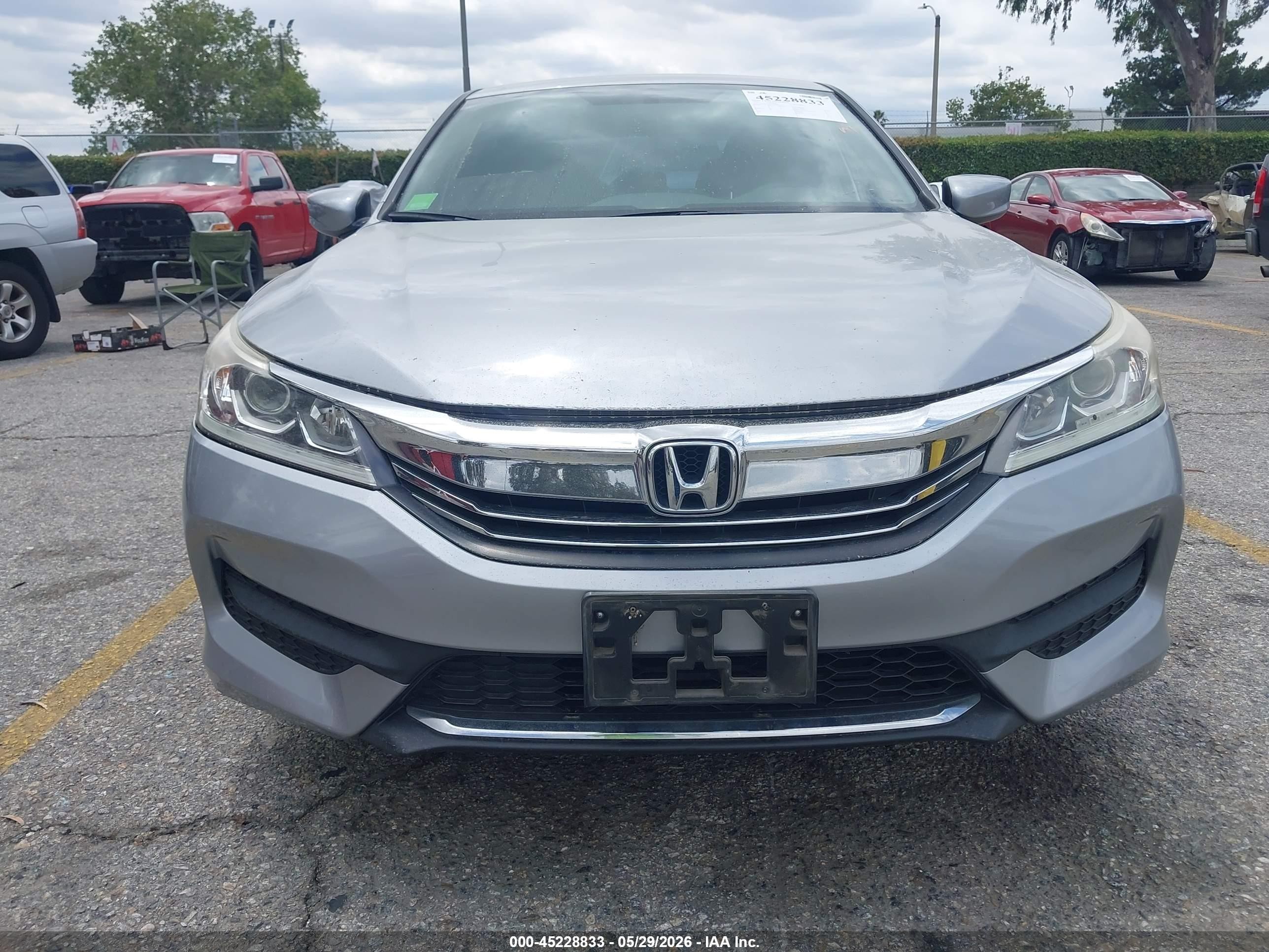 2016 Honda Accord Lx Silver vin: 1HGCR2F3XGA244809
