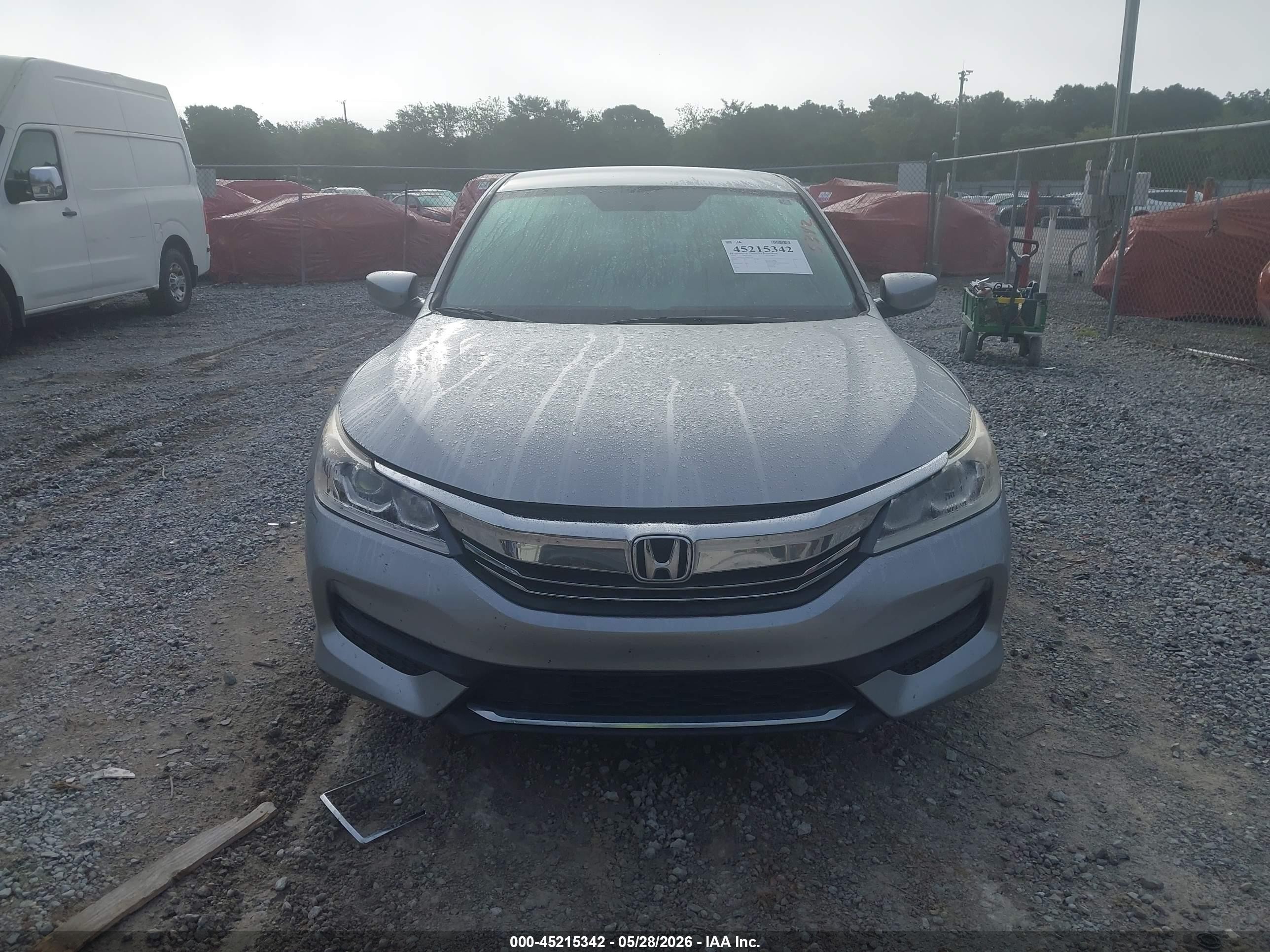 2017 Honda Accord Lx Серебряный vin: 1HGCR2F3XHA017847