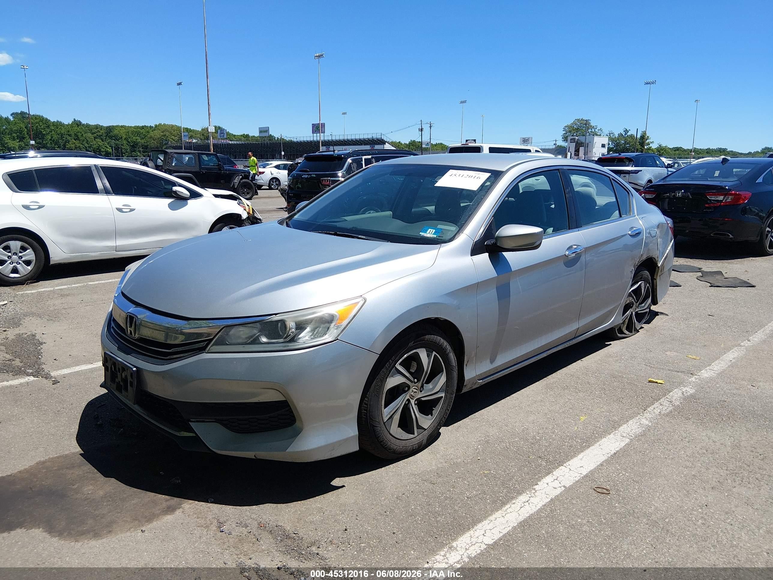 2017 Honda Accord Lx Silver vin: 1HGCR2F3XHA237506