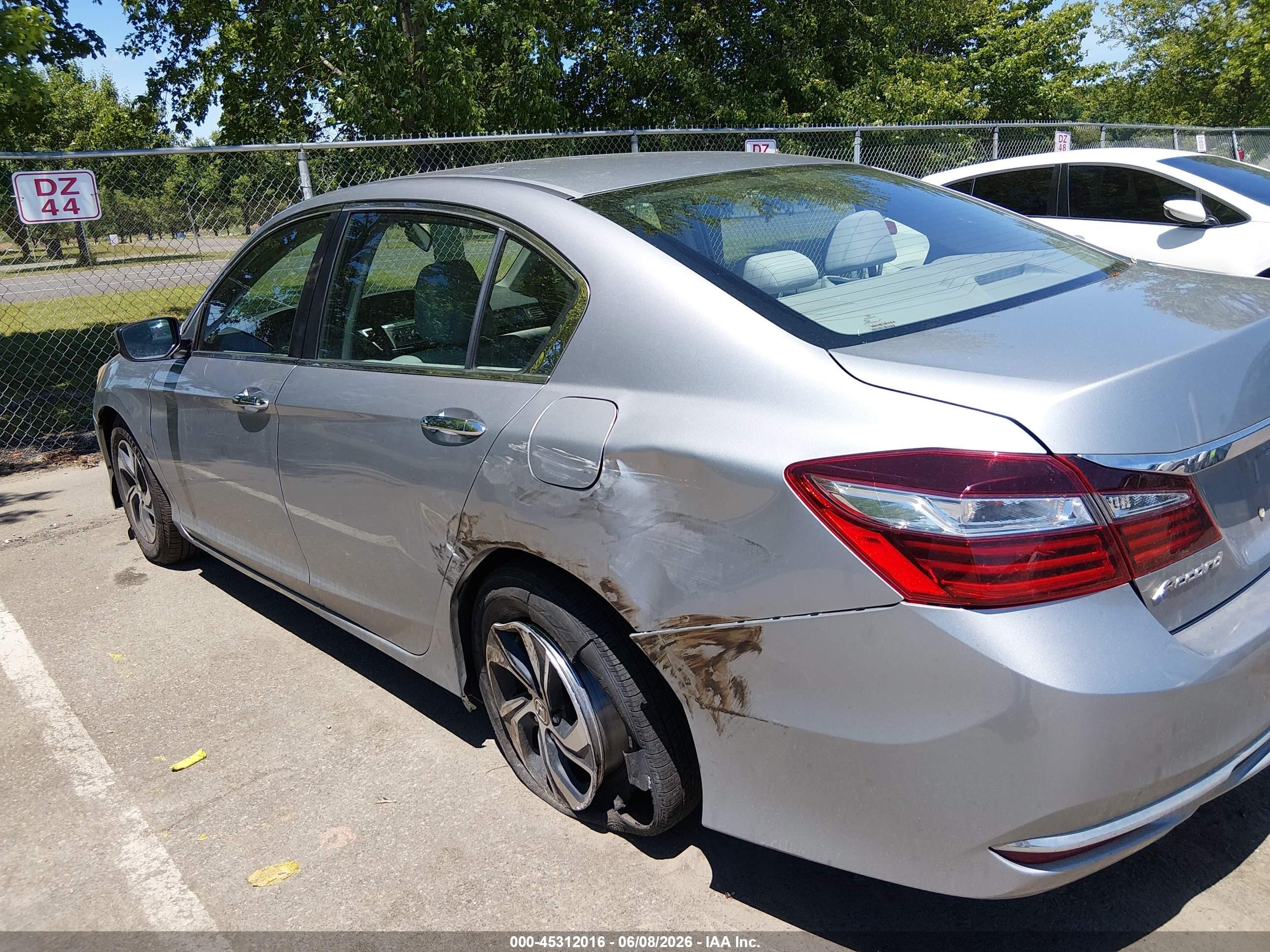 2017 Honda Accord Lx Silver vin: 1HGCR2F3XHA237506