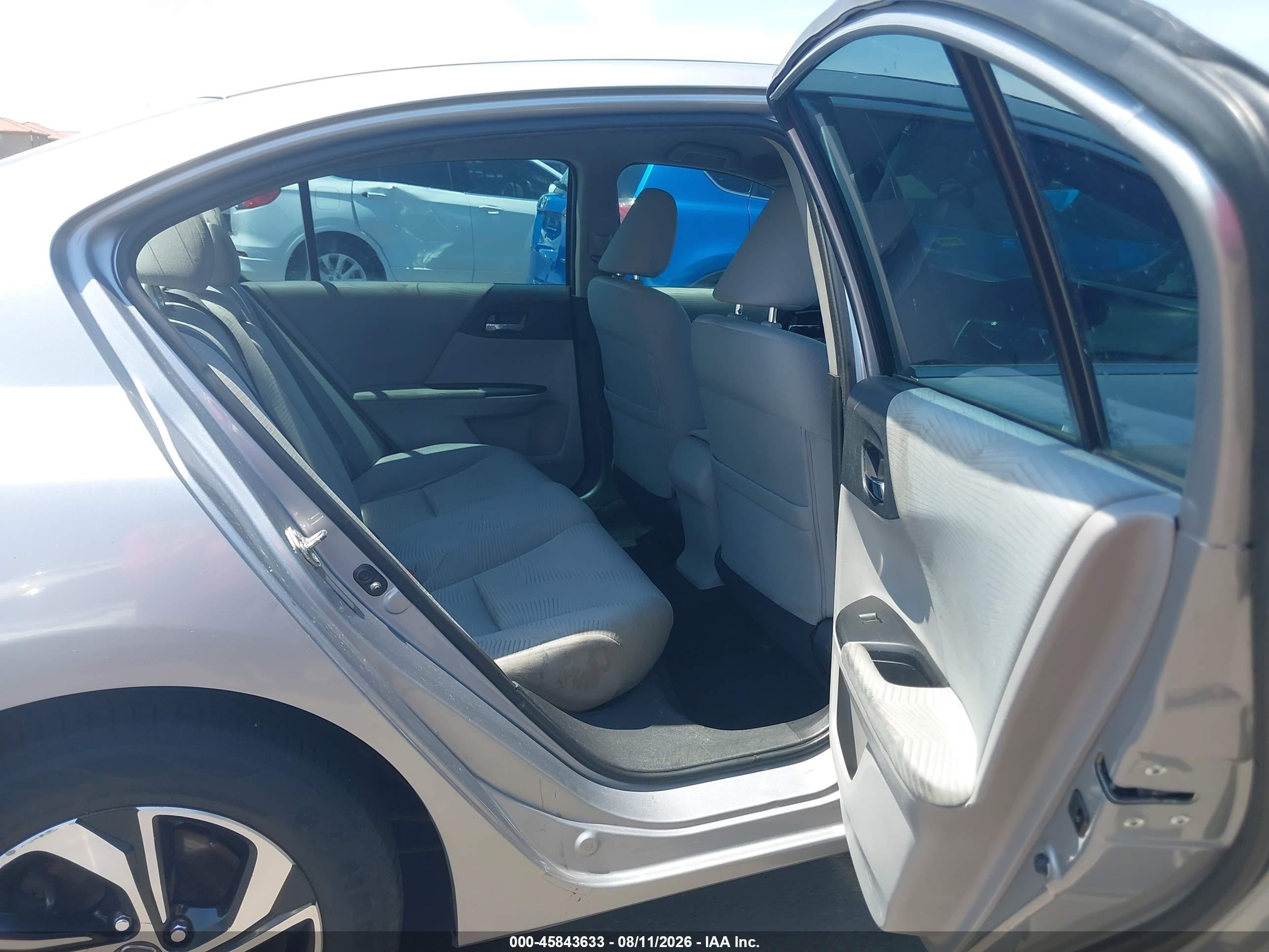2016 Honda Accord Lx Silver vin: 1HGCR2F49GA097486