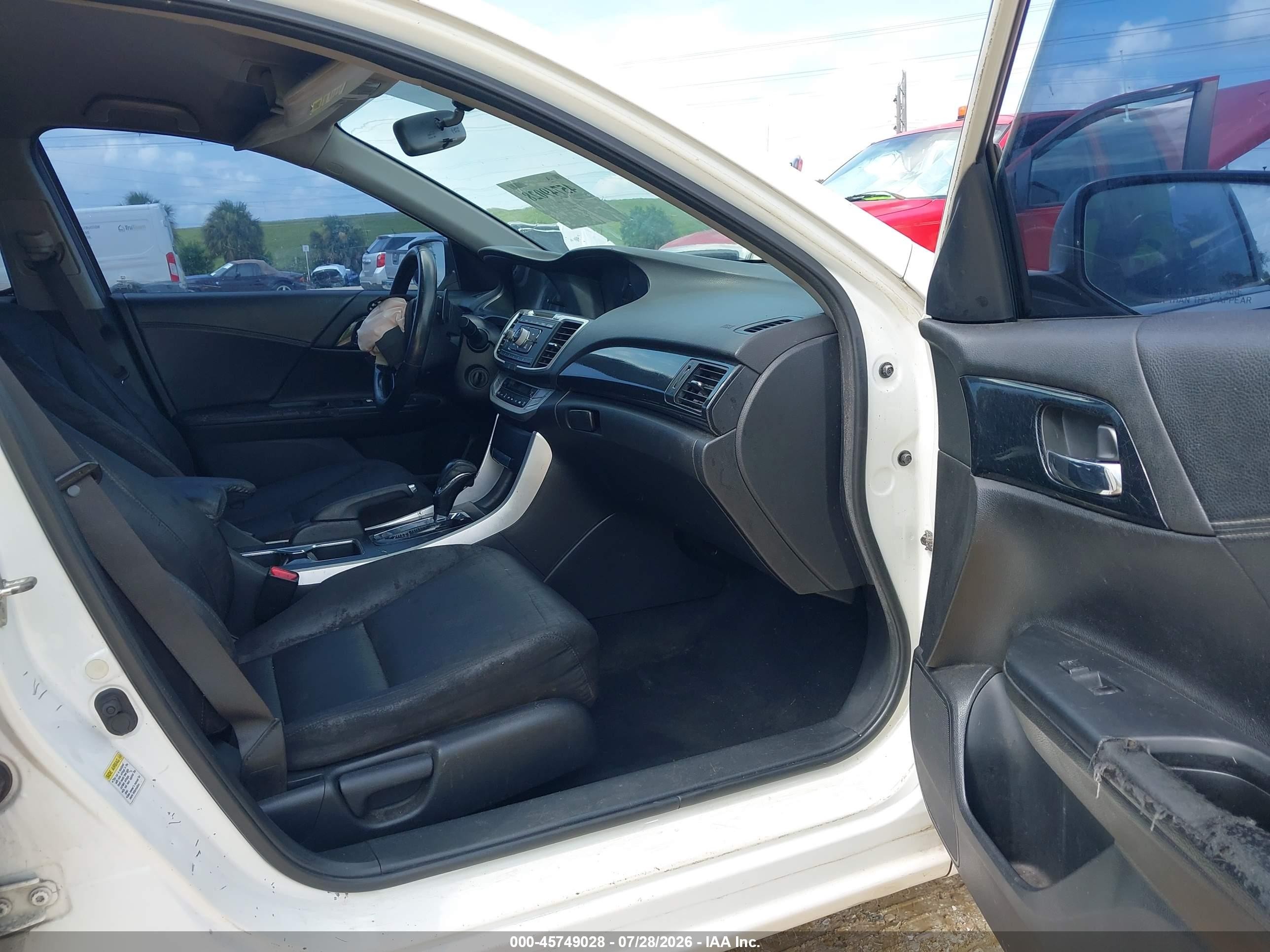 2013 Honda Accord Sport Белый vin: 1HGCR2F50DA020316