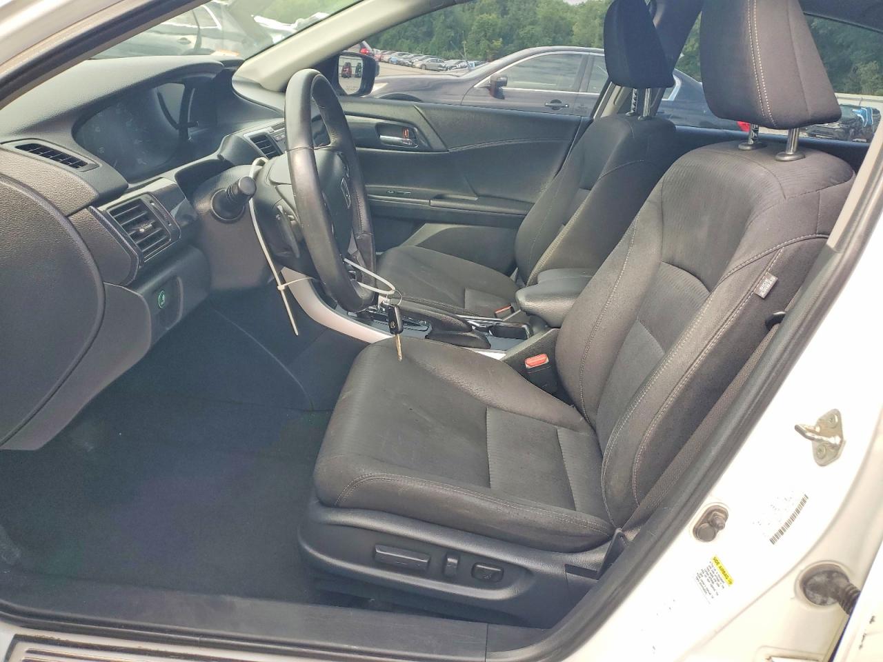 2013 Honda Accord Sport White vin: 1HGCR2F50DA032093