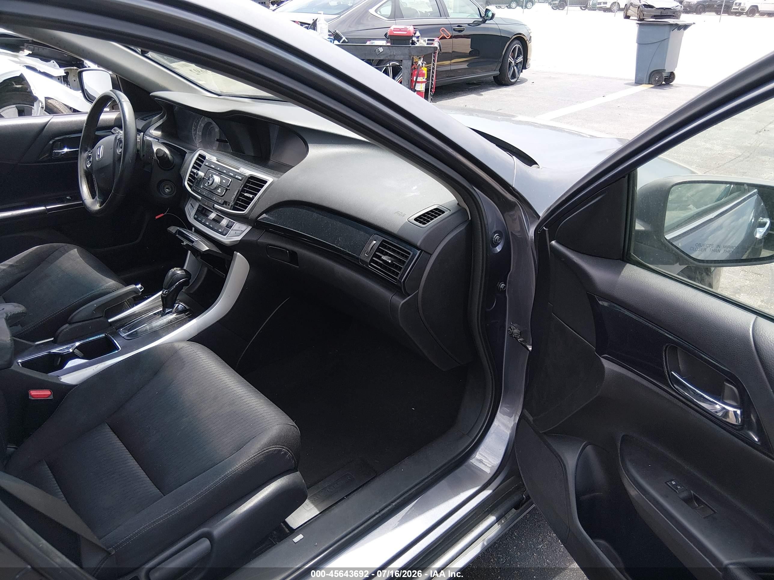 2013 Honda Accord Sport Gray vin: 1HGCR2F50DA082931