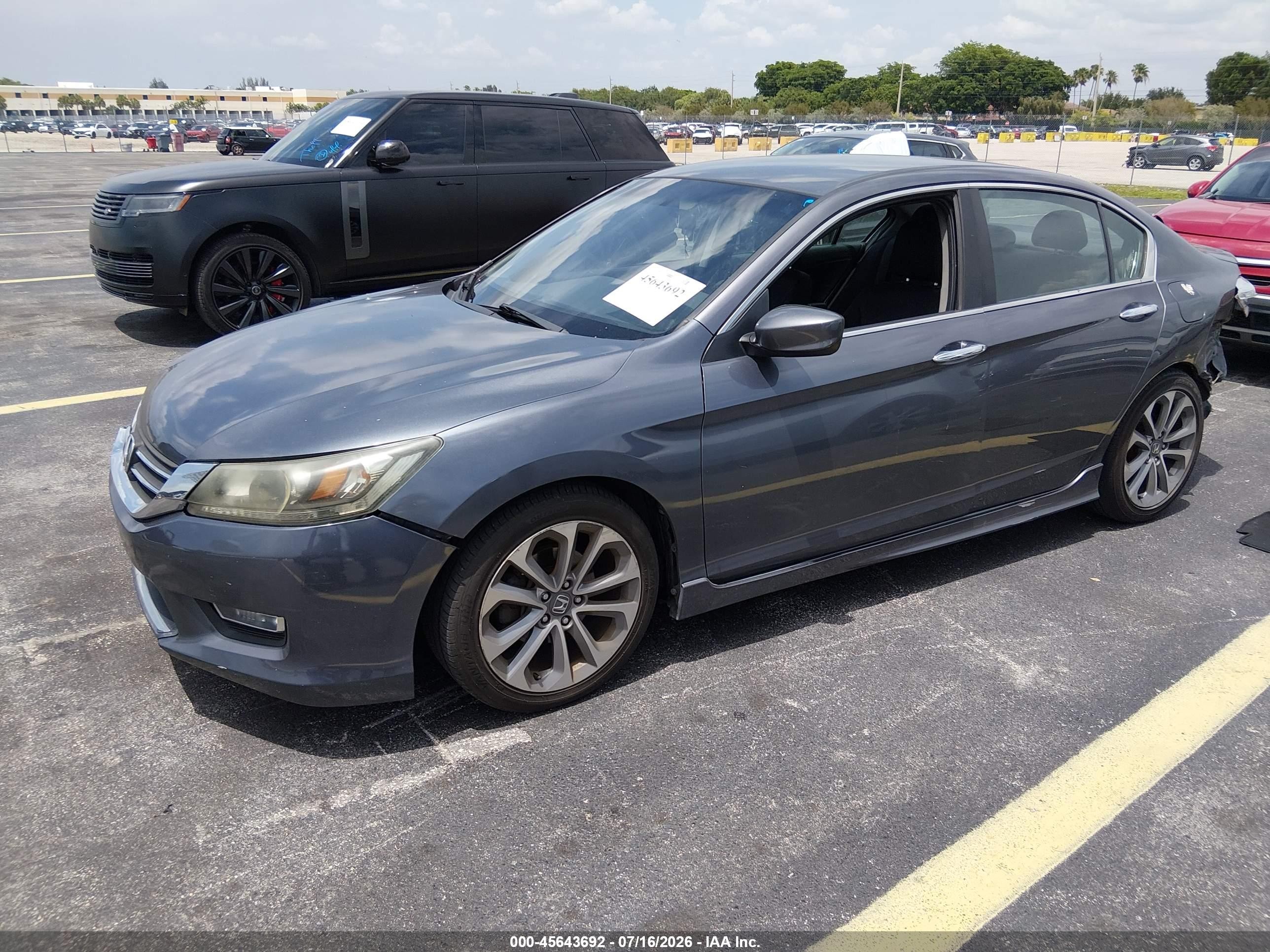 2013 Honda Accord Sport Gray vin: 1HGCR2F50DA082931