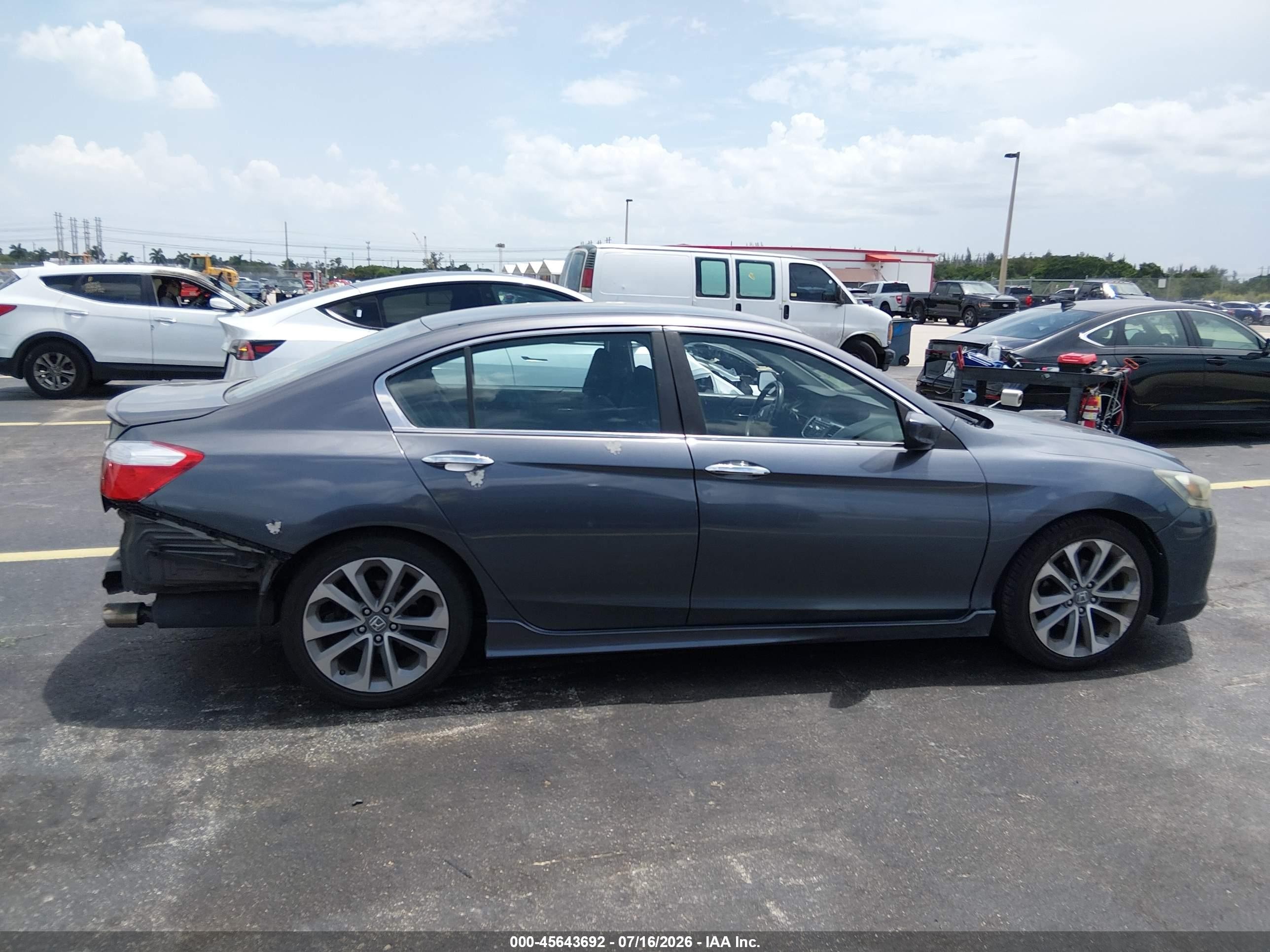 2013 Honda Accord Sport Gray vin: 1HGCR2F50DA082931