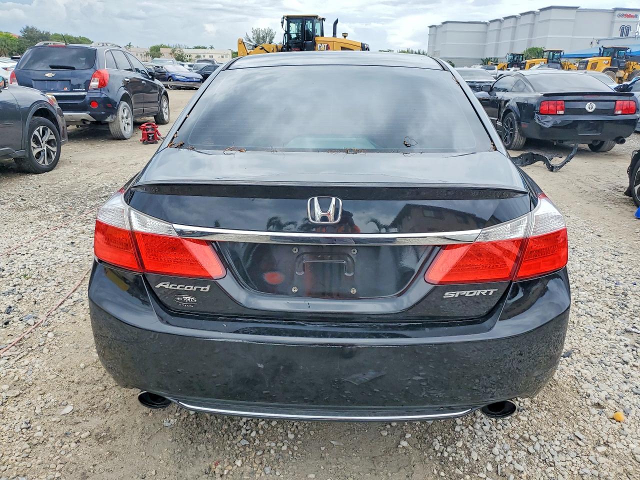 2013 Honda Accord Sport Черный vin: 1HGCR2F50DA083982