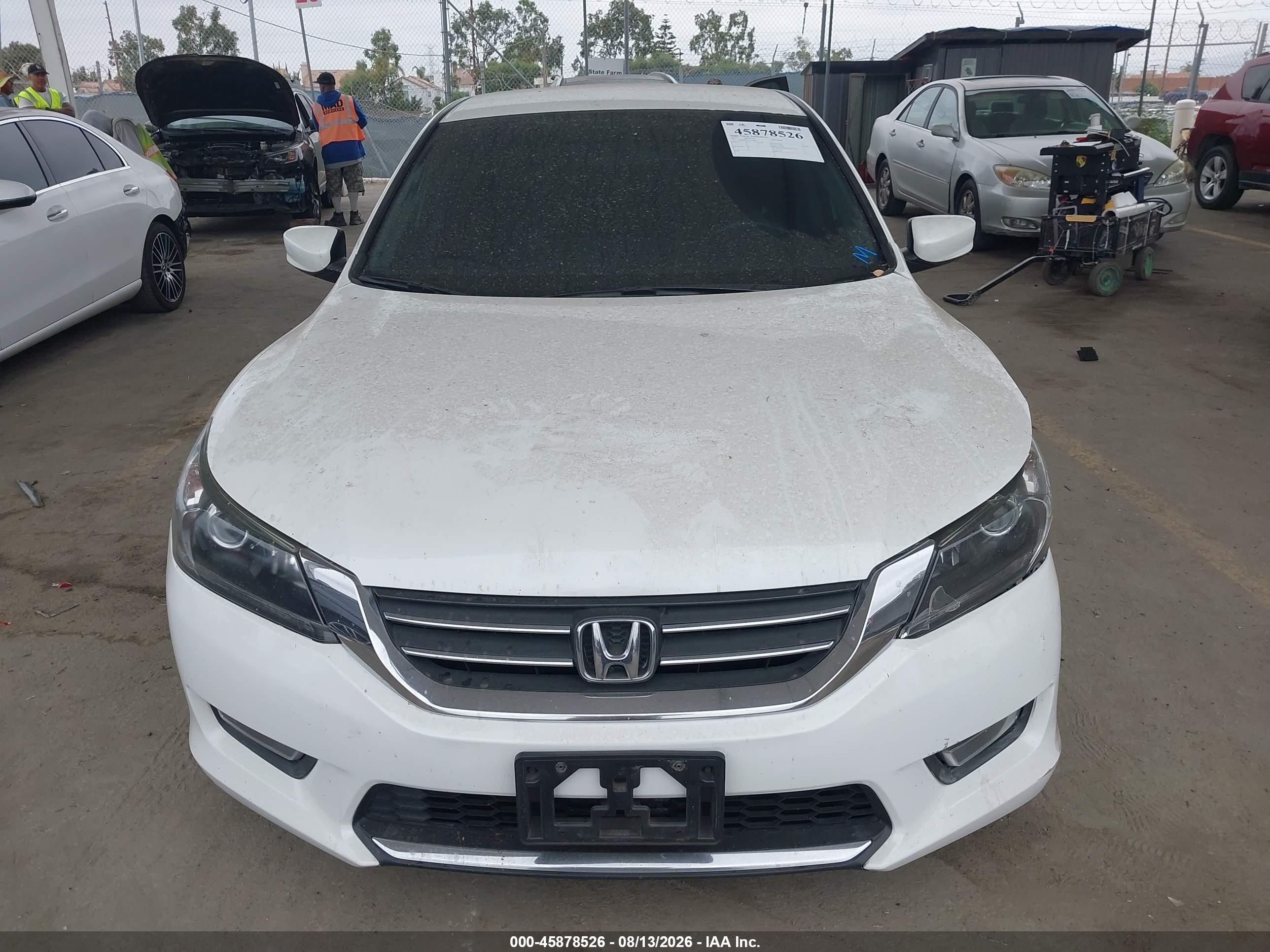 2013 Honda Accord Sport White vin: 1HGCR2F50DA179806