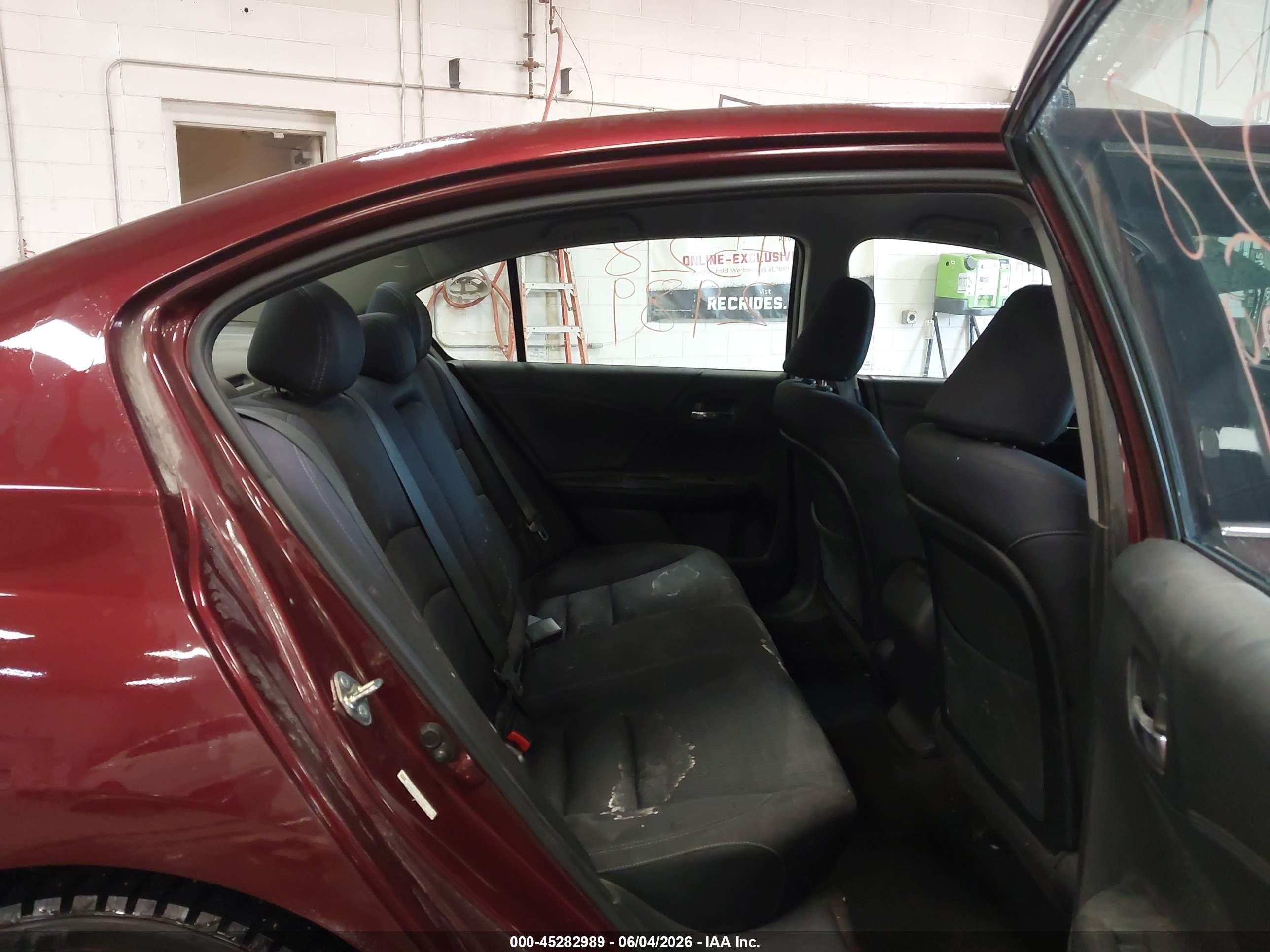 2014 Honda Accord Sport Red vin: 1HGCR2F50EA140103