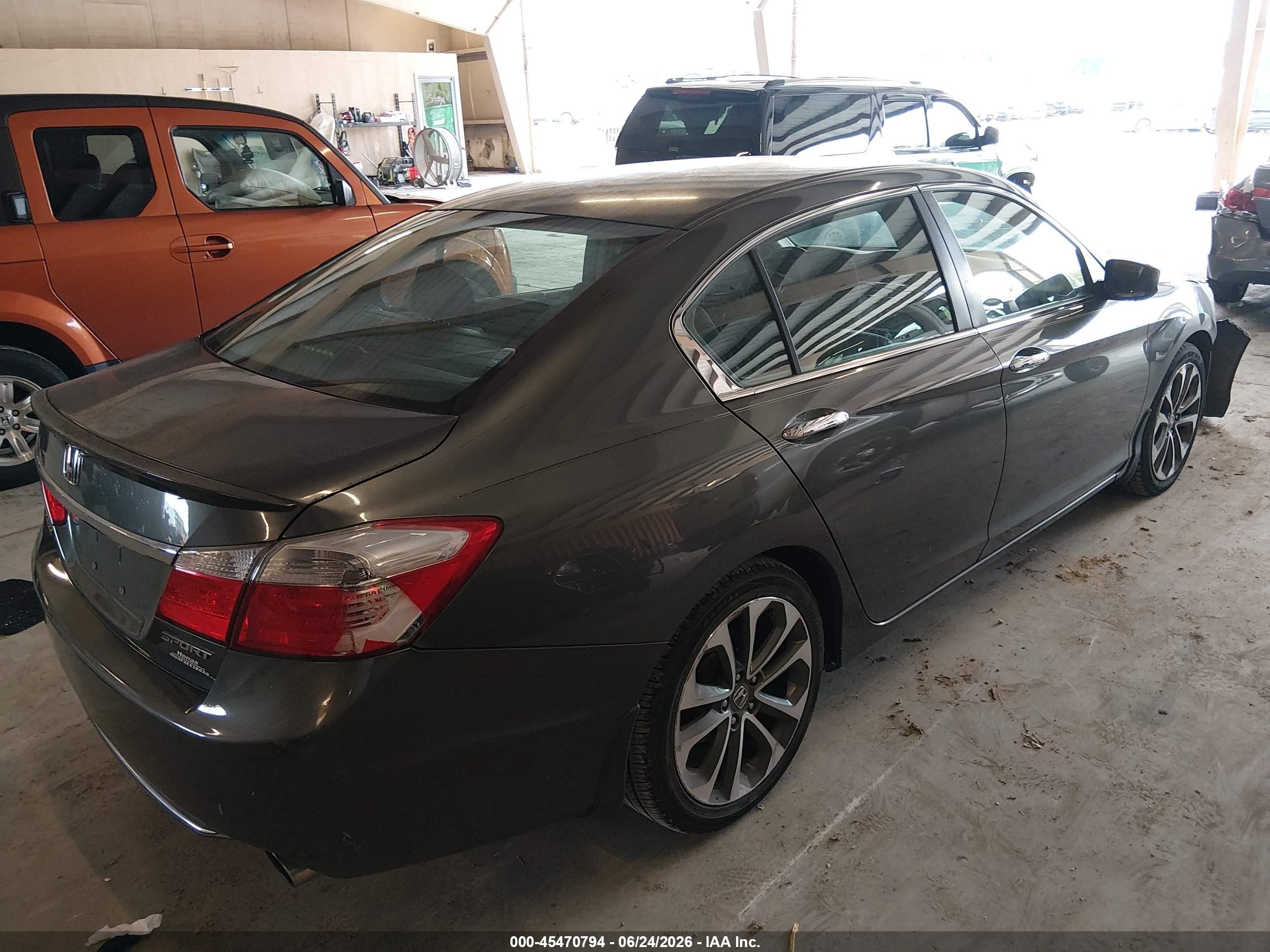 2015 Honda Accord Sport Серый vin: 1HGCR2F50FA052802