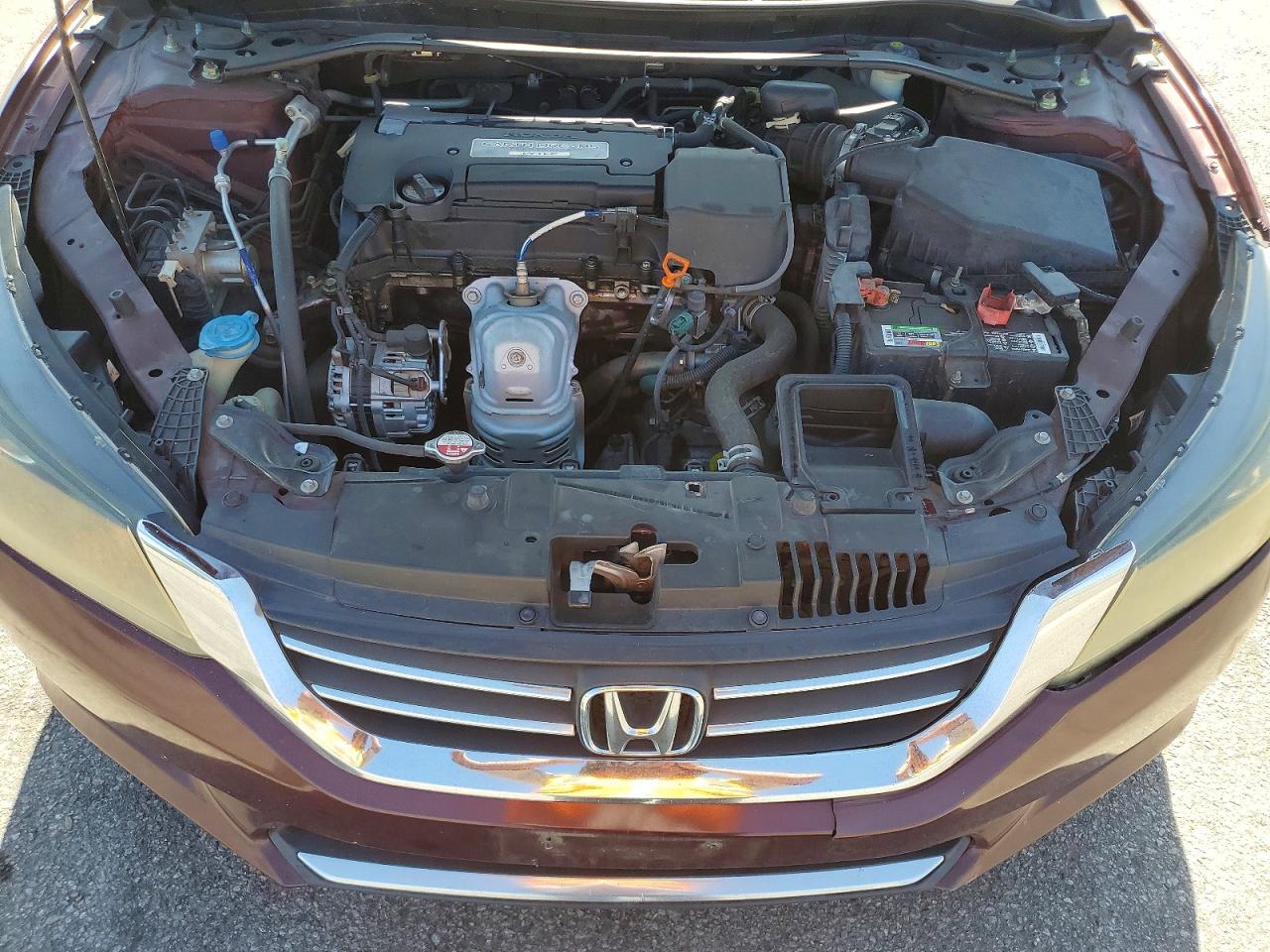 2015 Honda Accord Sport Burgundy vin: 1HGCR2F50FA055151