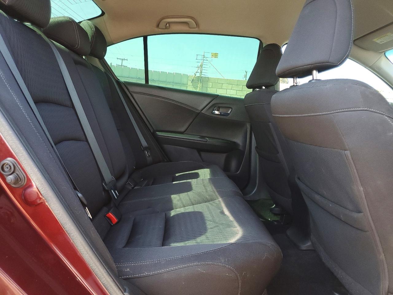 2015 Honda Accord Sport Burgundy vin: 1HGCR2F50FA055151